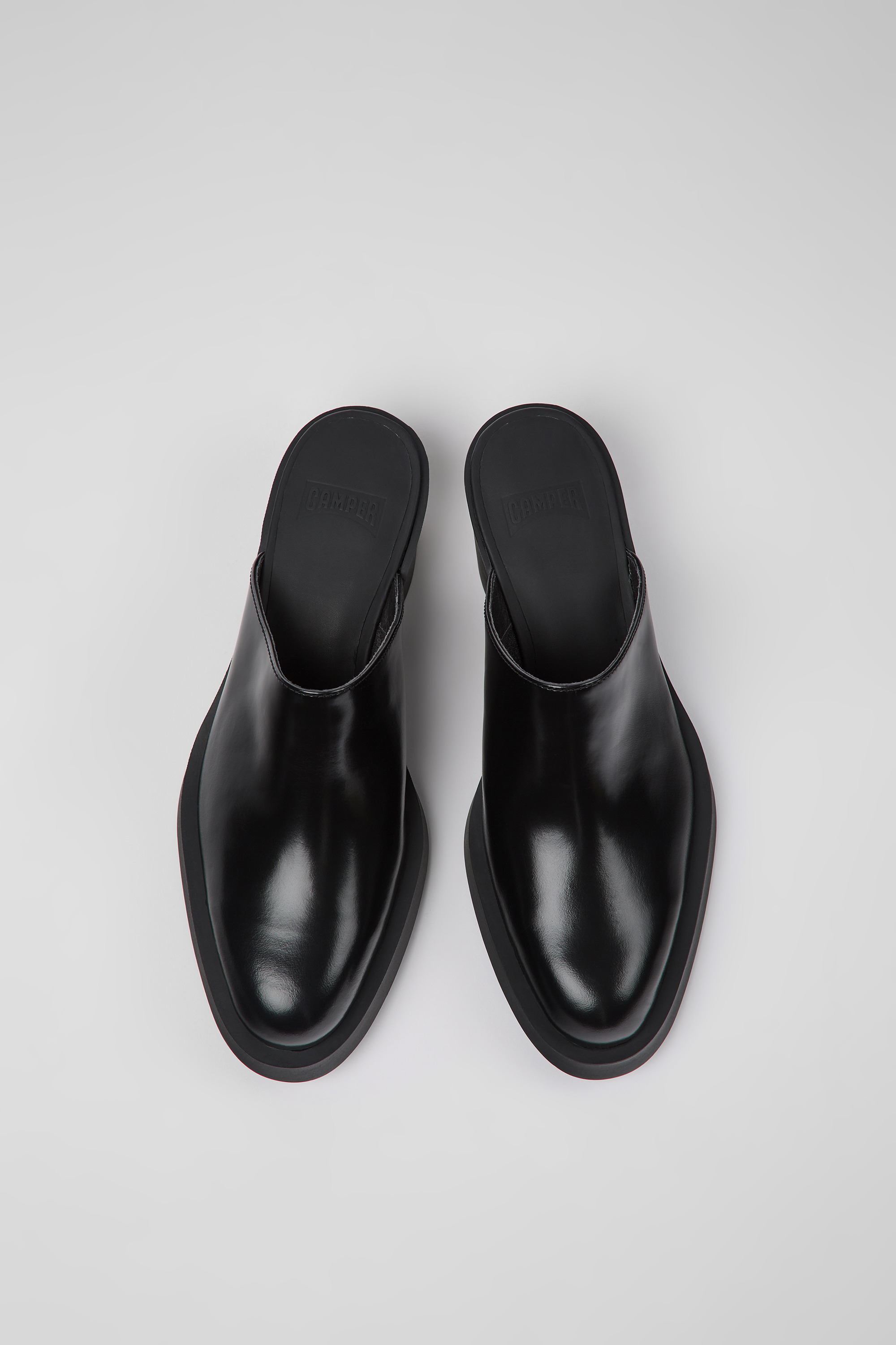 Bonnie - Black leather mules for women