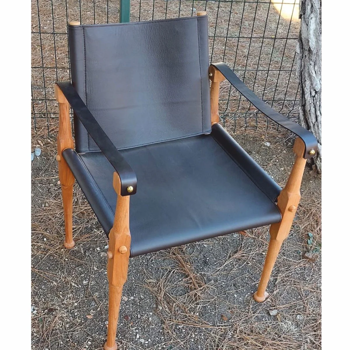 Casa Padrino silla directora de cuero de lujo con reposabrazos negro / natural - Muebles de cuero genuino