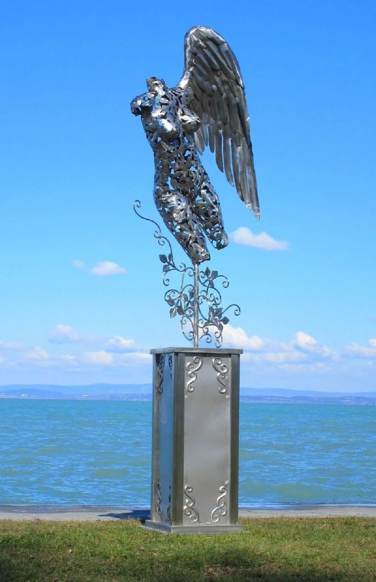 Casa Padrino escultura de decoración de jardín de lujo ángel en columna plata 53 x 98 x A. 300 cm - Figura decorativa grande de acero inoxidable - Figura de Jardín - Decoración de Jardín de Hotel