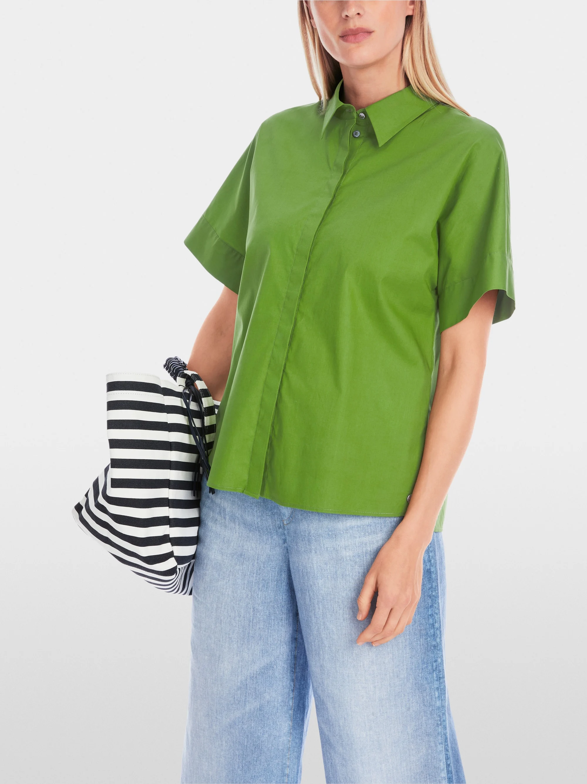 Marc-Cain Minimalist kimono-style shirt blouse