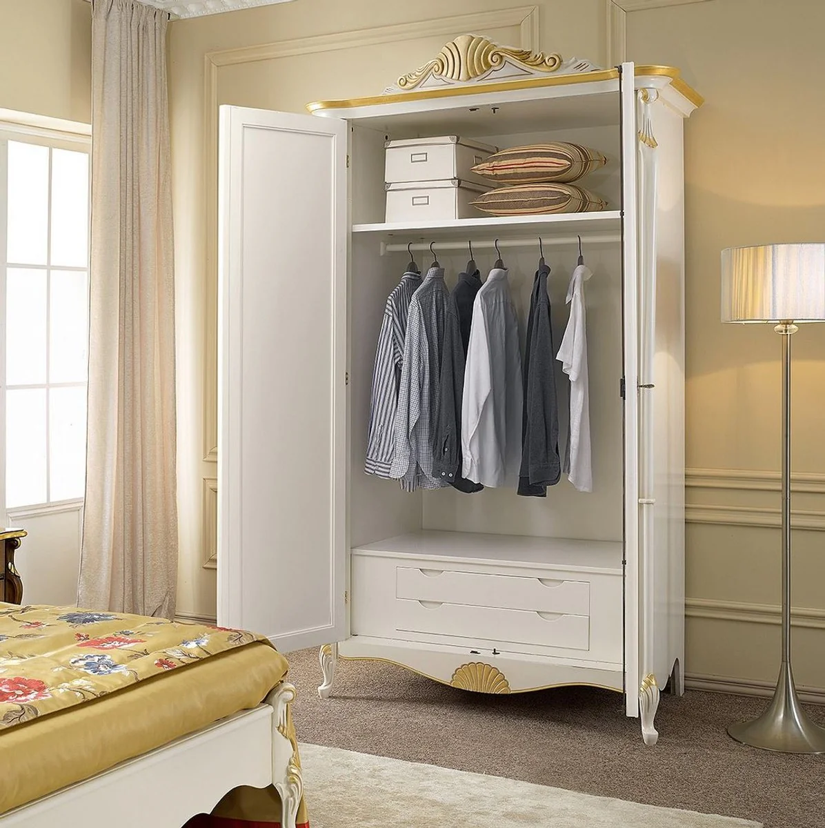 Casa Padrino armario de dormitorio barroco de lujo blanco / oro - Armario de caoba hecho a mano con 2 puertas espejadas - Muebles de dormitorio barrocos - Calidad de Lujo - Hecho en Italia