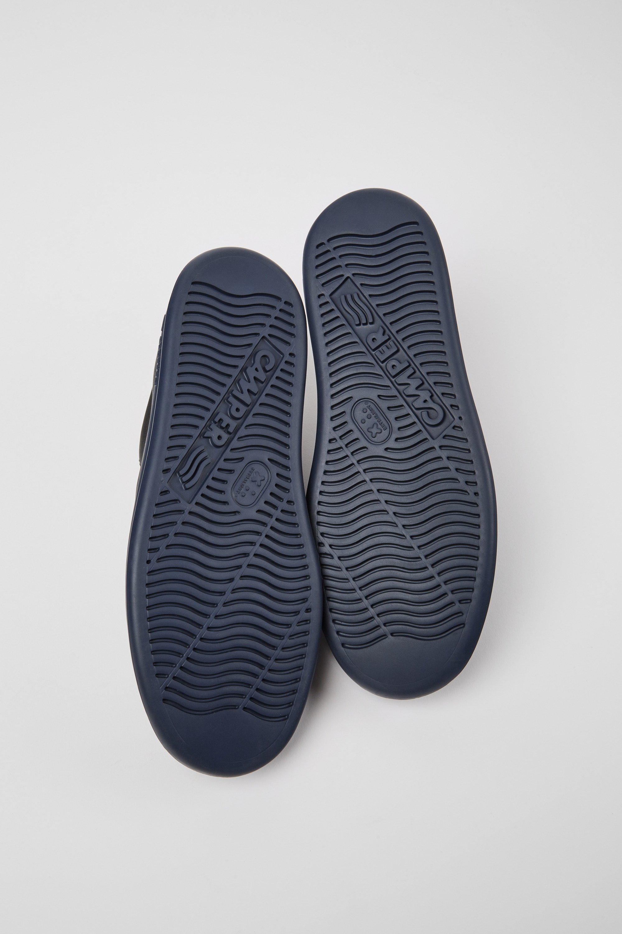 Runner - Black Sneakers for Men