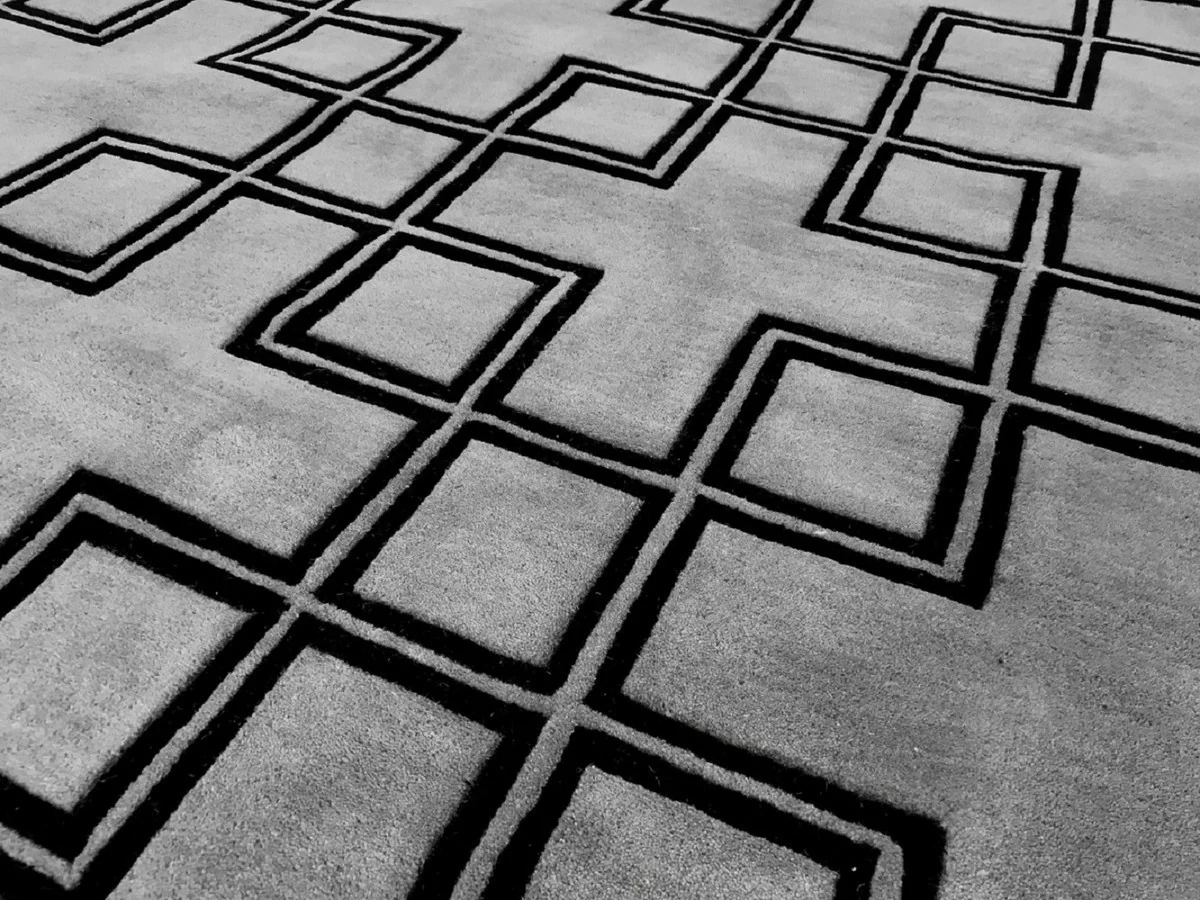 Casa Padrino alfombra de lana de lujo gris / negro 170 x 230 cm - Alfombra de diseño rectangular - Alfombra de salón de lana tufting a mano - Calidad de Lujo