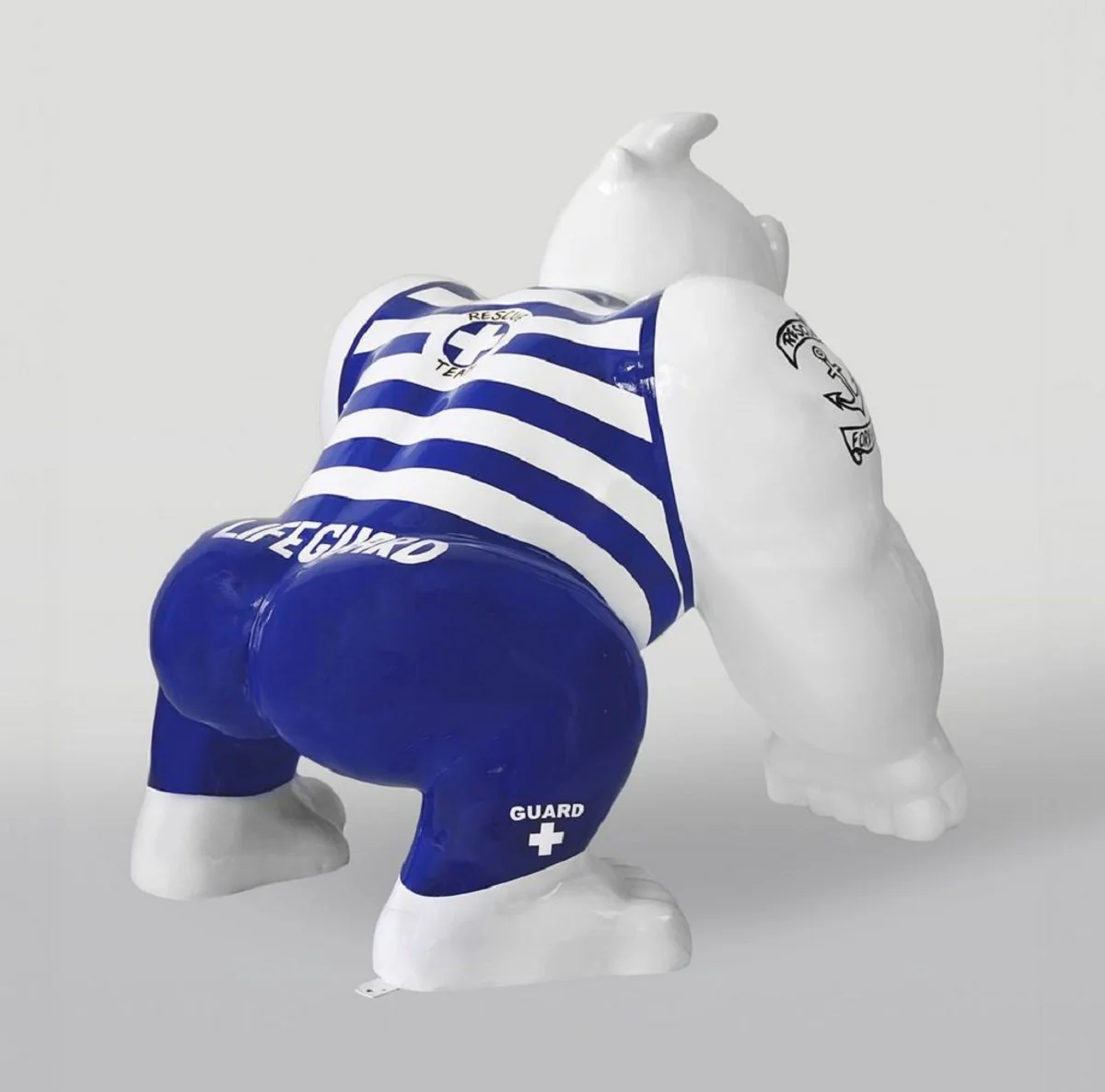 Casa Padrino escultura decorativa XXL mono gorila blanco / azul / negro A. 104 cm - Figura Decorativa XXL