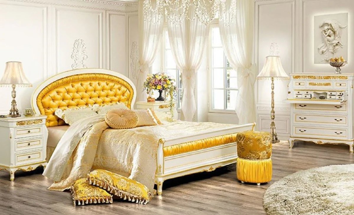 Casa Padrino cama de matrimonio barroco de lujo con pedrería oro / blanco - Magnífica cama de madera maciza - Muebles de dormitorio de lujo en estilo barroco - Muebles de dormitorio barrocos