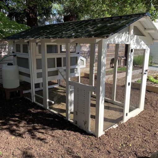 Outdoor Chicken Coop - 6′x12′x7.5′