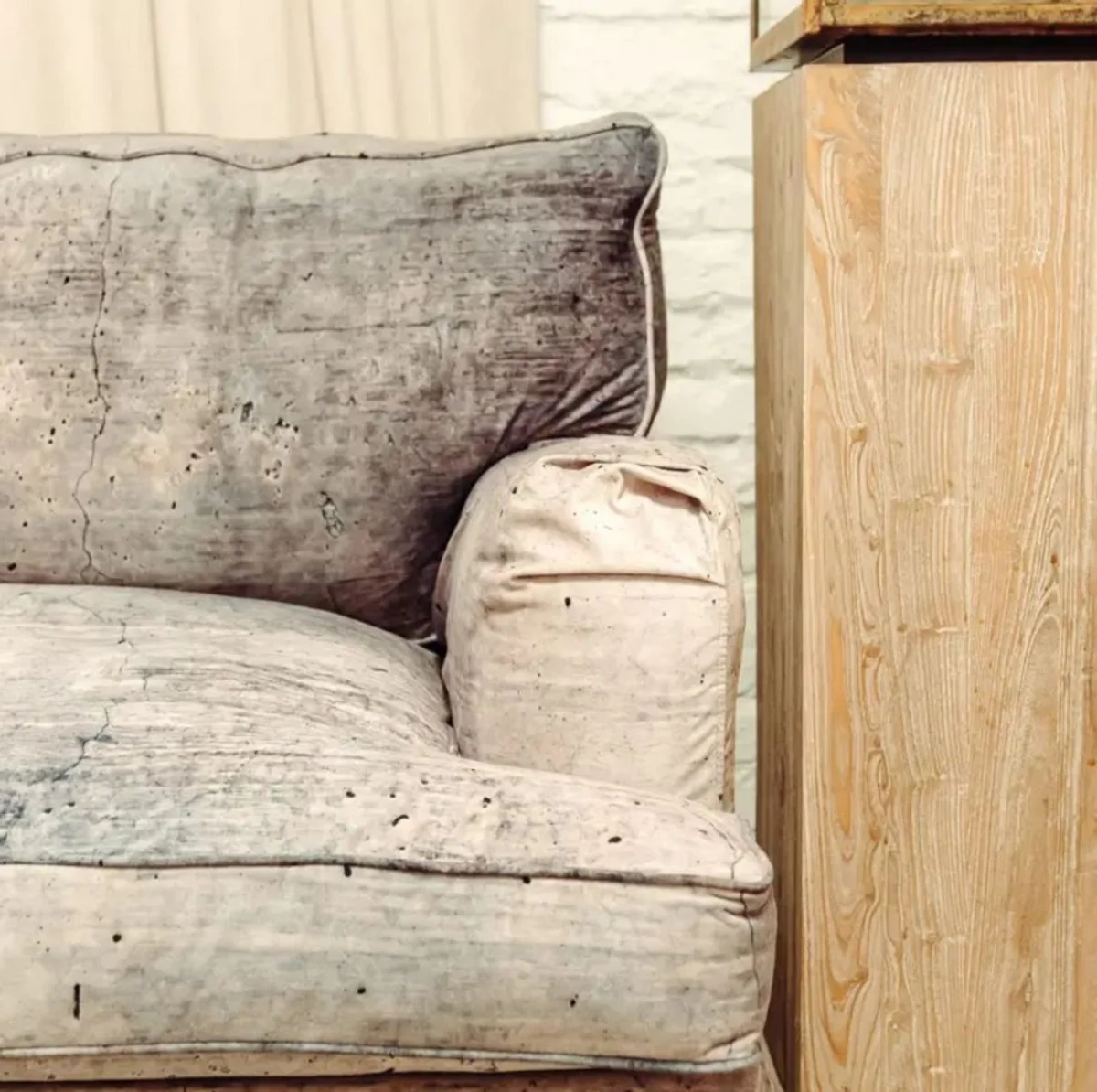 Casa Padrino sof¨¢ de terciopelo de lujo gris cemento 215 x 97 x A. 82 cm - Sof¨¢ de sal¨®n - Sof¨¢ de hotel - Muebles de sal¨®n - Muebles de hotel - Muebles de lujo - Interiores de lujo