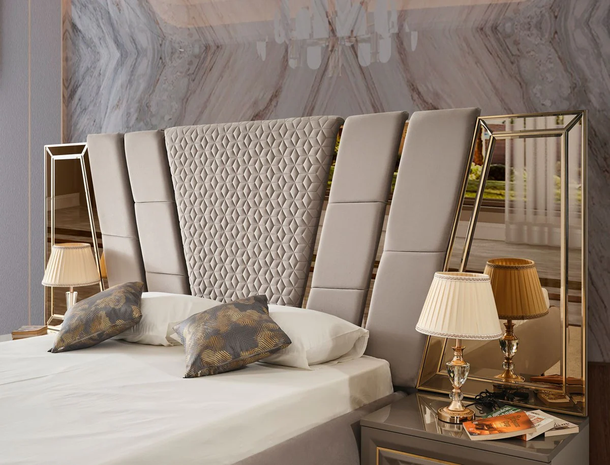 Casa Padrino Conjunto de Dormitorio Art Deco de Lujo Gris / Oro - 1 Cama Matrimonial con Cabecero y 2 Mesitas de Noche - Muebles de Dormitorio - Muebles Art Deco - Muebles de Lujo