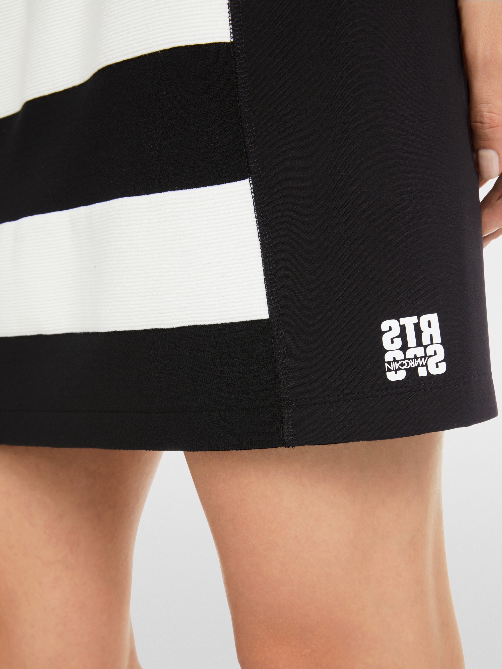 Marc-Cain Rethink Together slim mini skirt