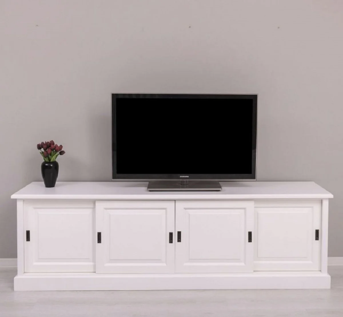 Casa Padrino armario de TV de estilo campestre blanco 230 x 46 x A. 70 cm - Aparador de madera maciza - Muebles de salón de estilo campestre