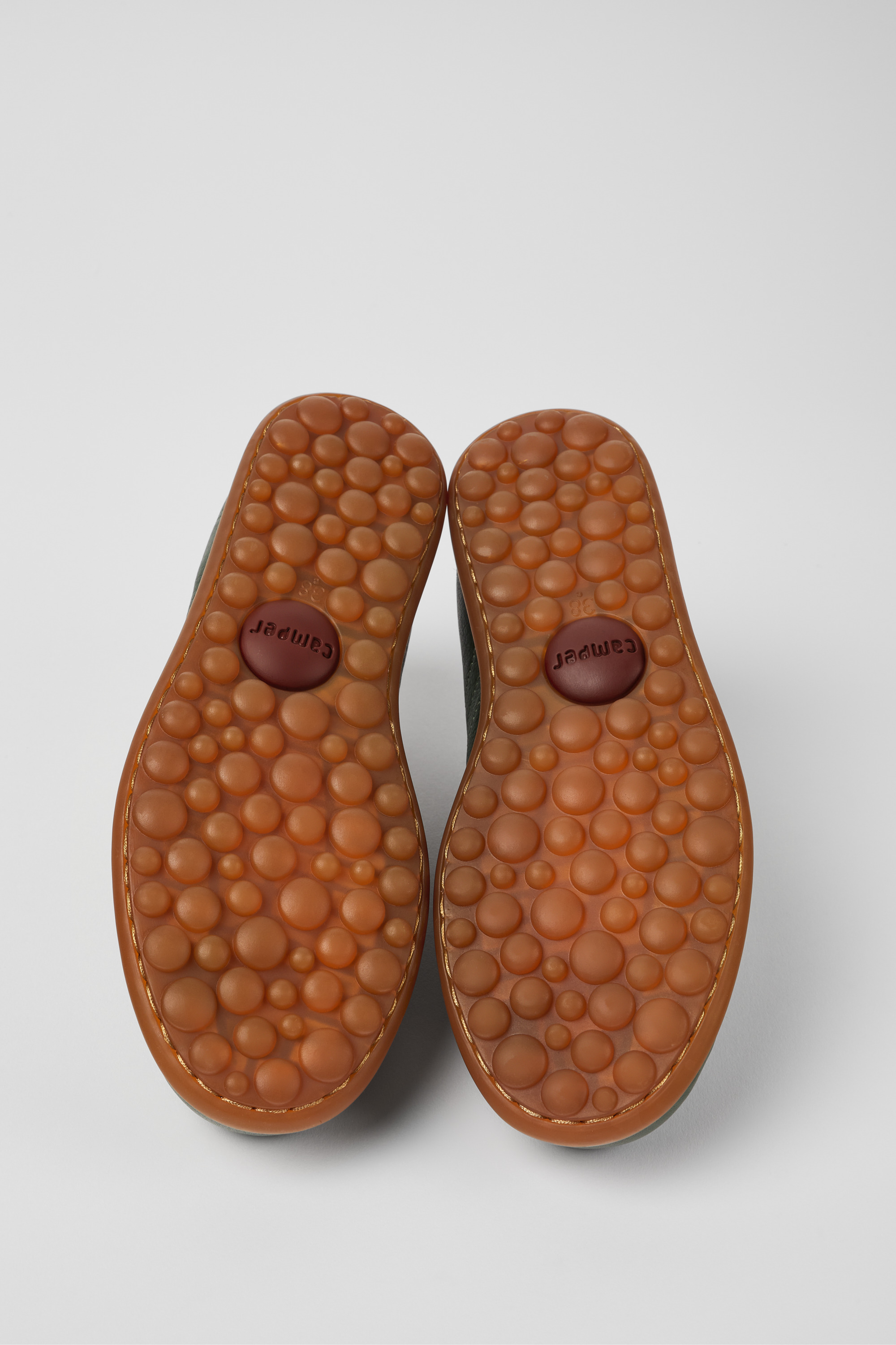 Pelotas - Green vegetable tanned leather shoes for women