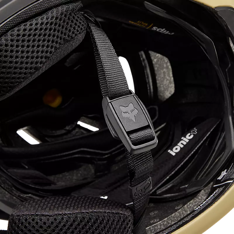 Proframe RS Helmet