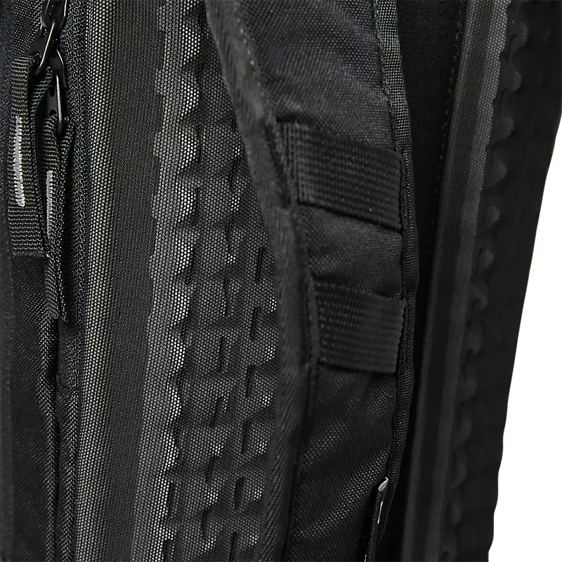 Utility 12 Liter Hydration Pack