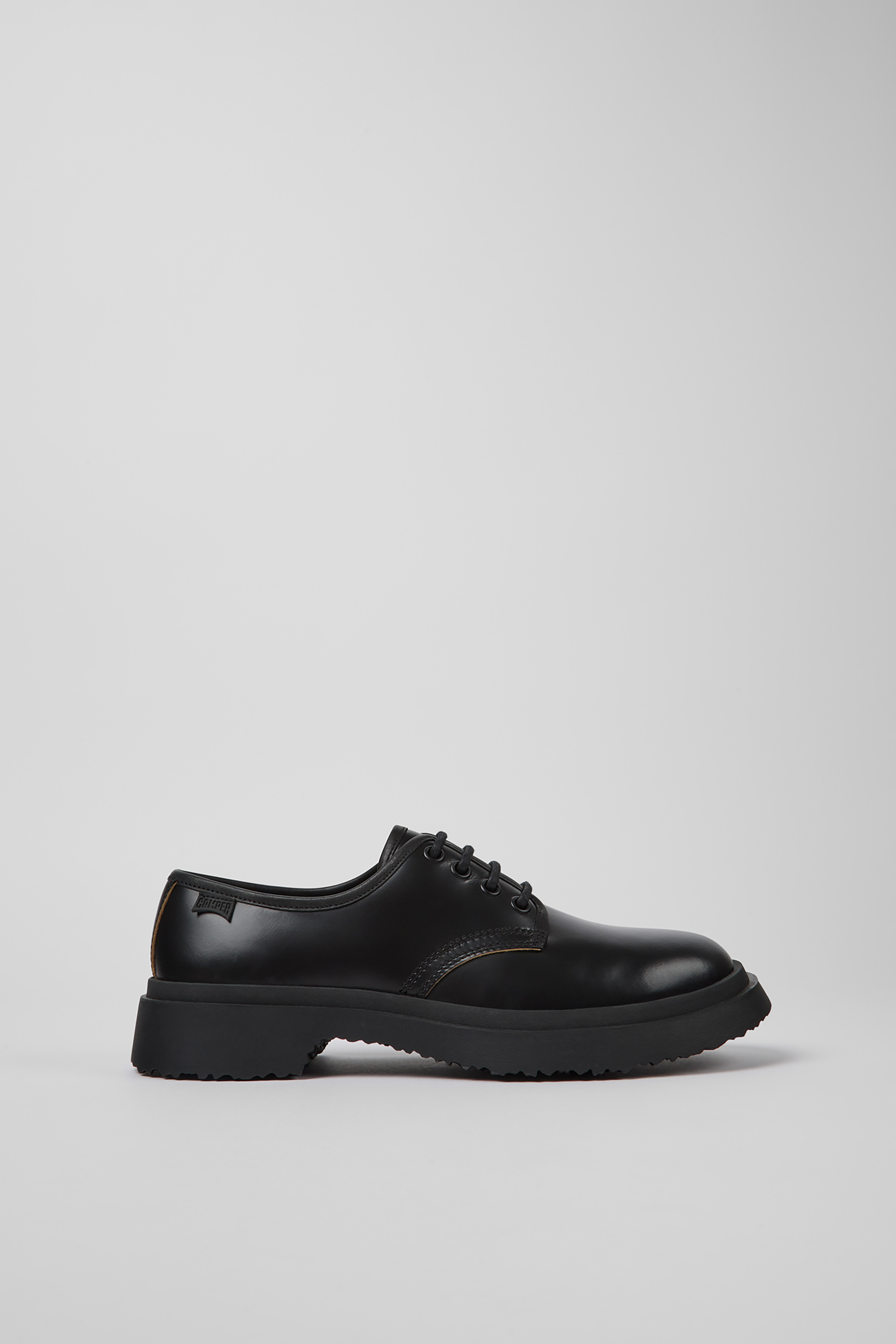 Walden - Black leather lace-up shoes for women