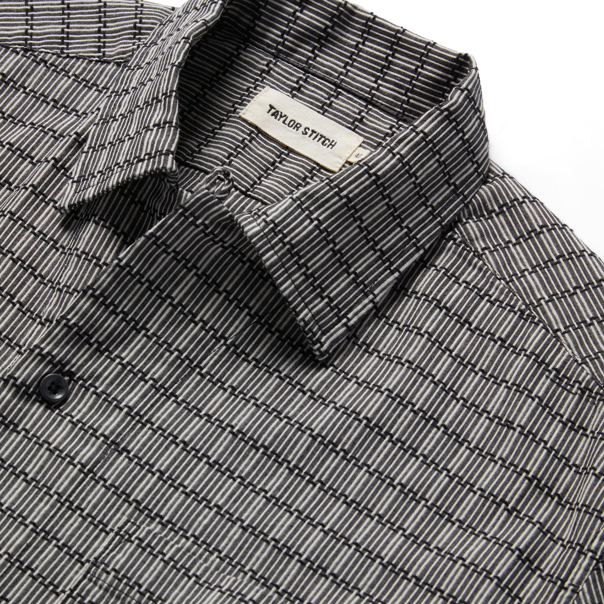 The Short Sleeve Hawthorne in Navy Stripe