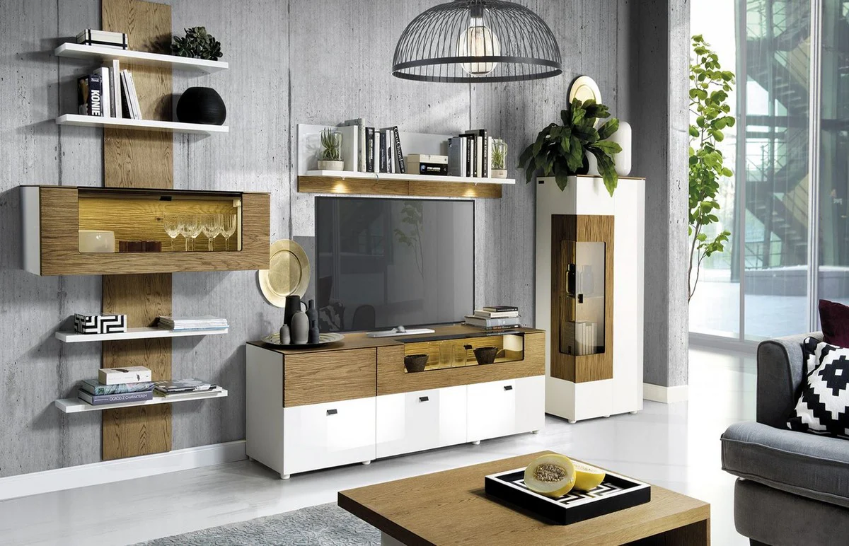 Casa Padrino estante de pared marr¨®n / blanco 110,6 x 40,4 x A. 193,4 cm - Estante de pared moderno de madera maciza iluminado - Muebles de sal¨®n modernos