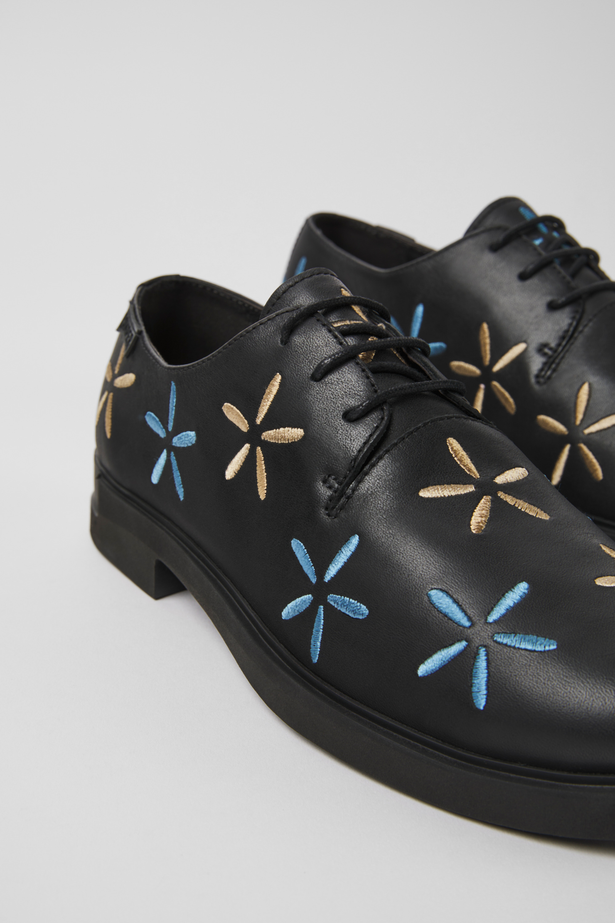 Twins - Black leather shoes for women