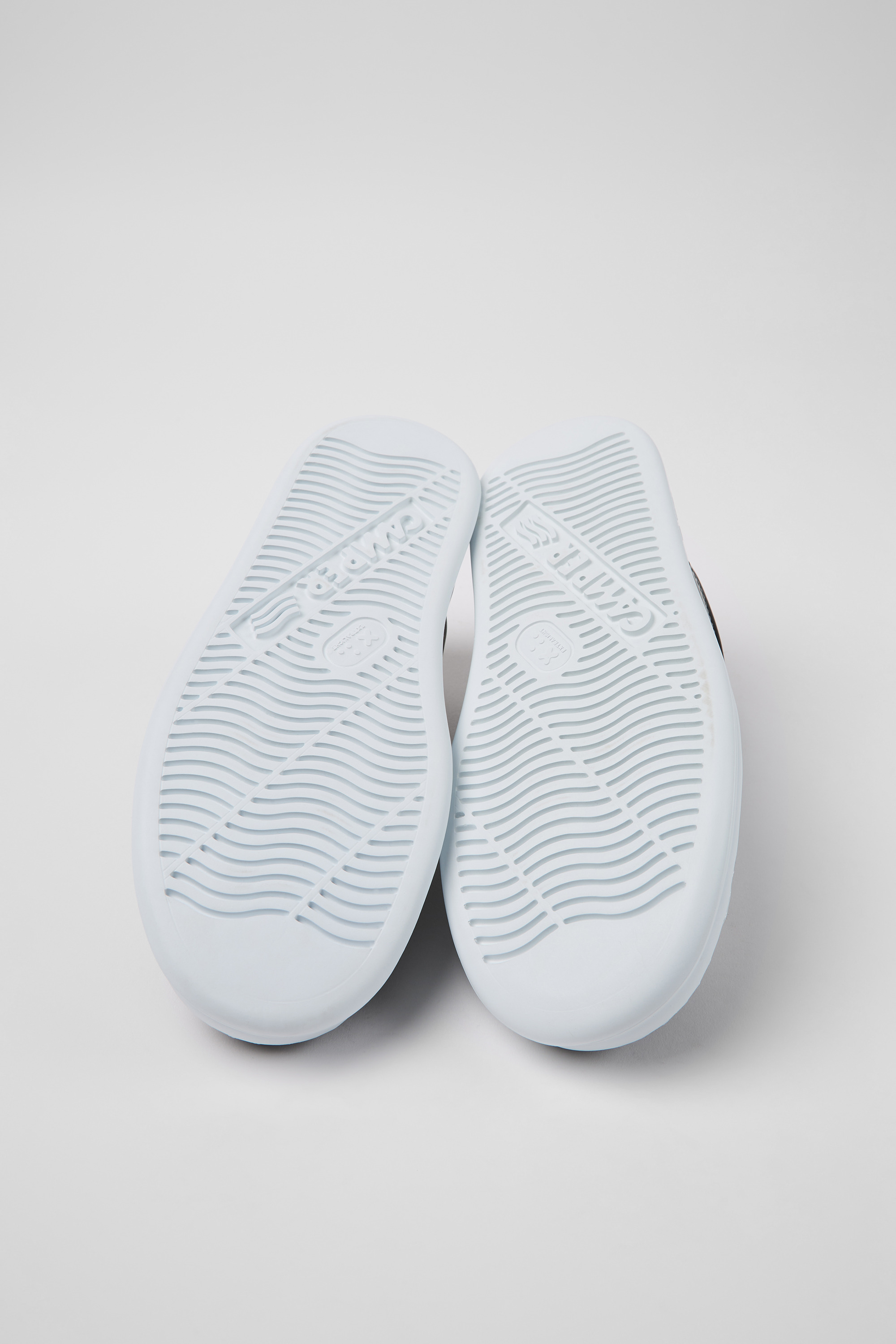 Runner - Black leather sneakers for men