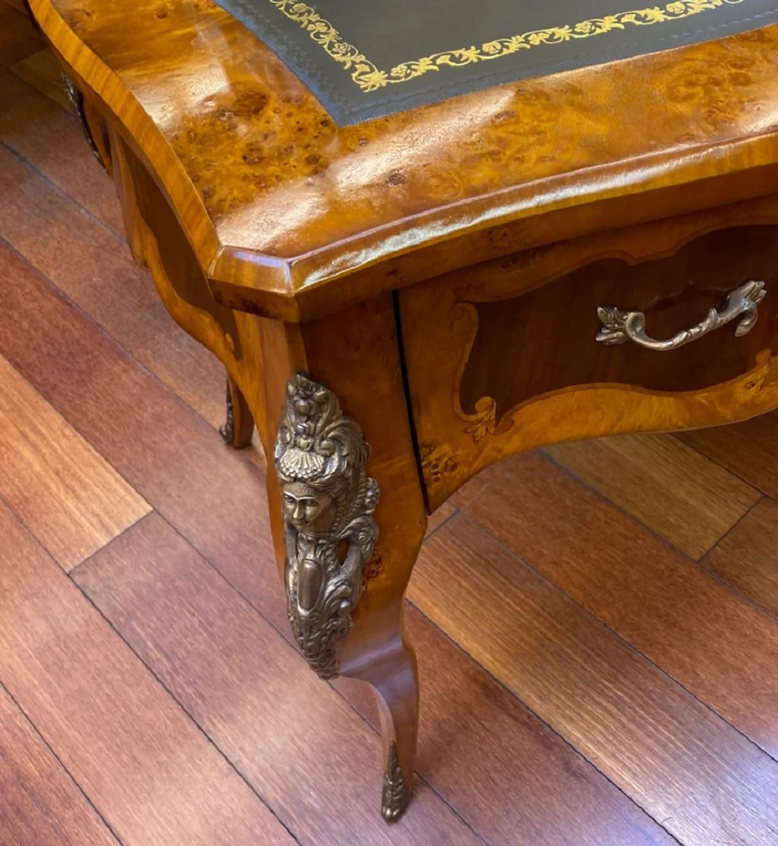 Casa Padrino escritorio barroco de lujo marr¨®n claro / marr¨®n oscuro / verde - Secretario de madera maciza hecho a mano con 3 cajones - Mobiliario de oficina barroco noble