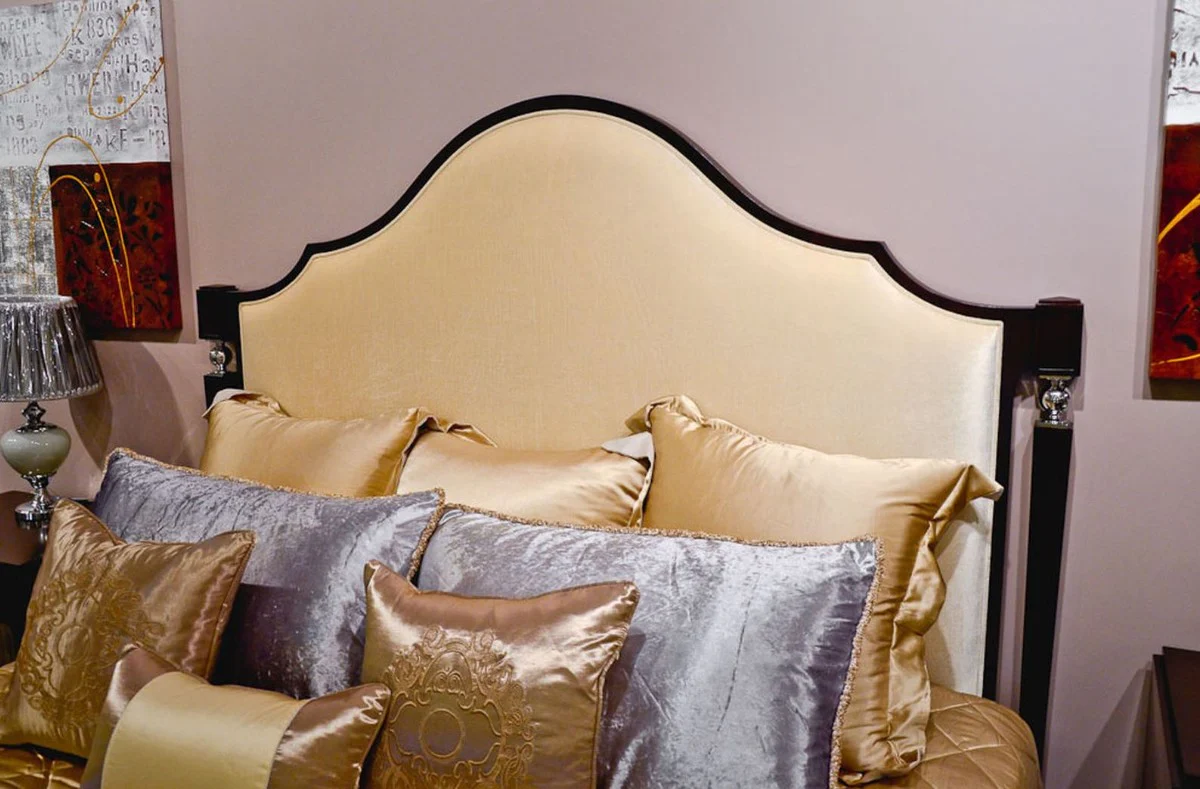 Casa Padrino conjunto de dormitorio neoclásico de lujo beige claro / marrón oscuro / plata - 1 Cama Doble con Cabecero y 2 Mesitas de Noche - Muebles de Dormitorio Neoclásicos