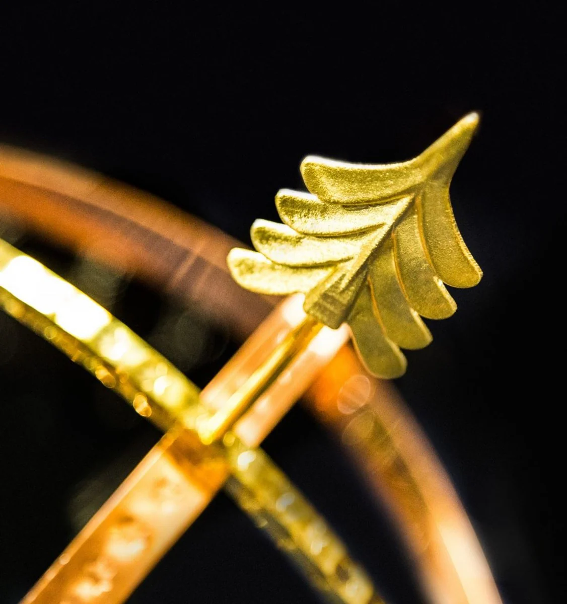 Casa Padrino Reloj de Sol Oro / Cobre Ø 50 x H. 60 cm - Decoración Nostálgica en el Jardín