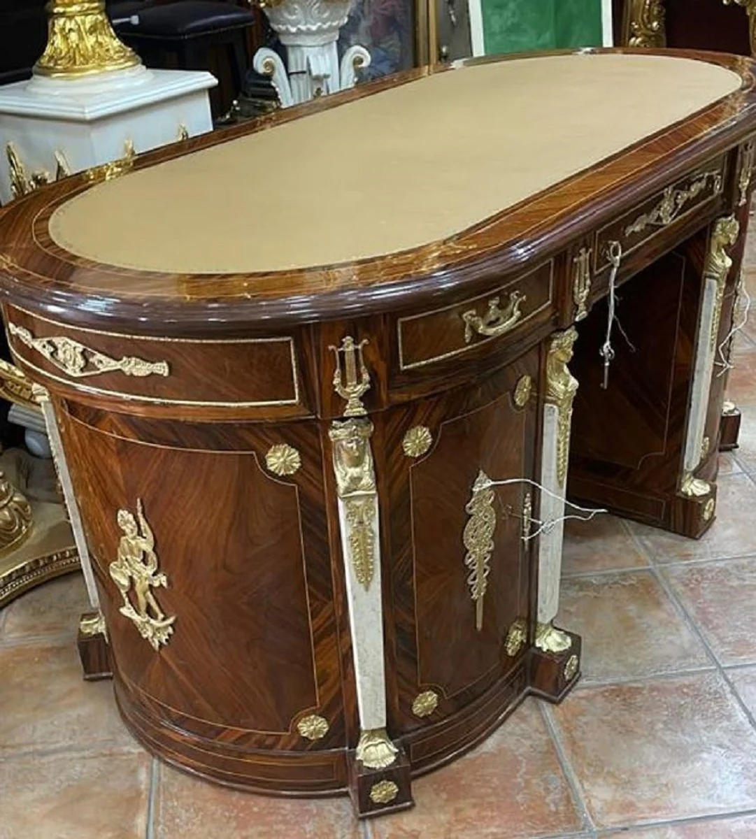 Casa Padrino escritorio barroco de madera maciza marr¨®n marqueter¨ªa / oro / blanco / crema - Magn¨ªfica mesa de oficina ovalada en estilo barroco - Muebles de oficina barrocos hechos a mano