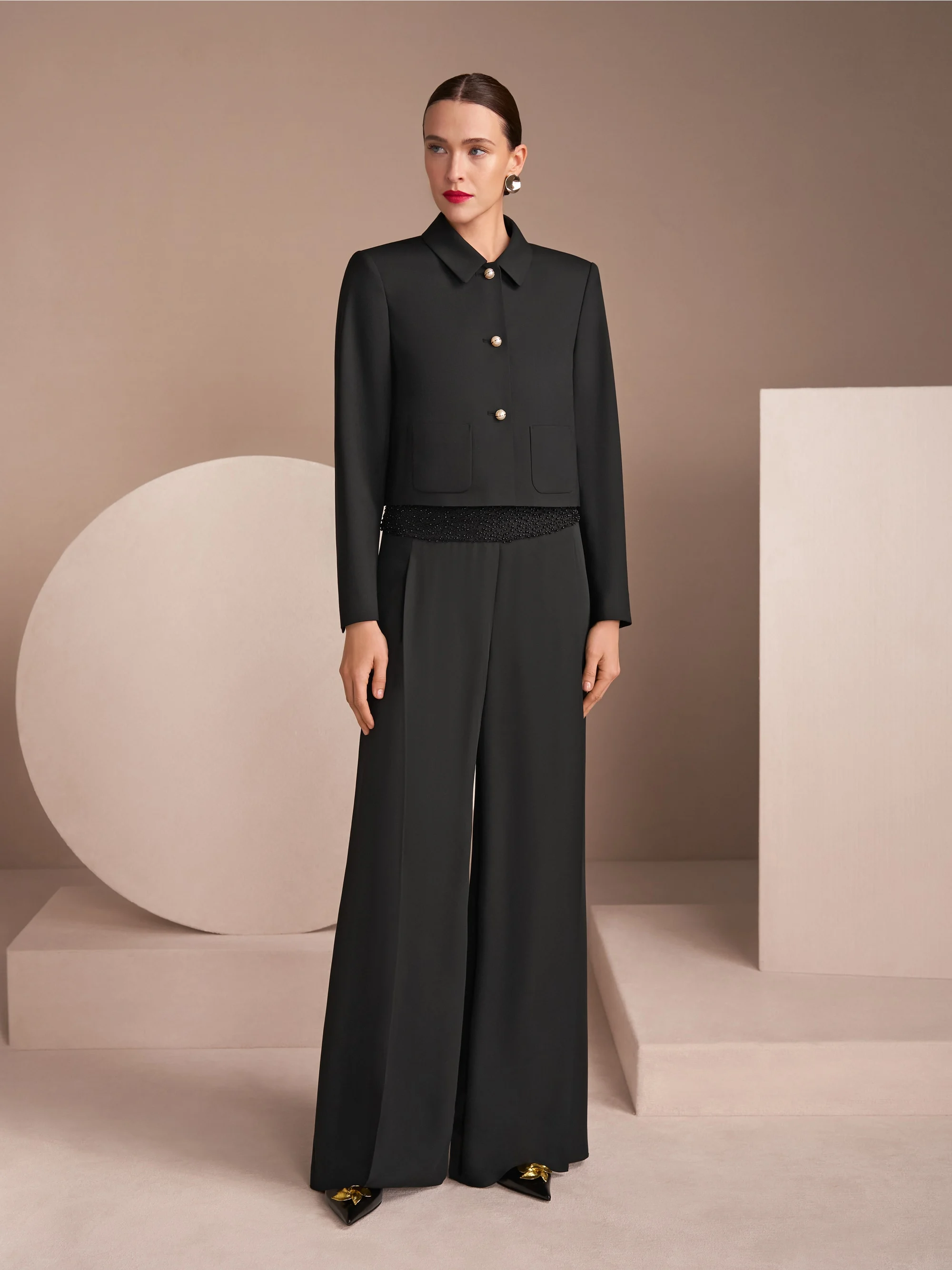 Marc-Cain Short jumper with round neckline