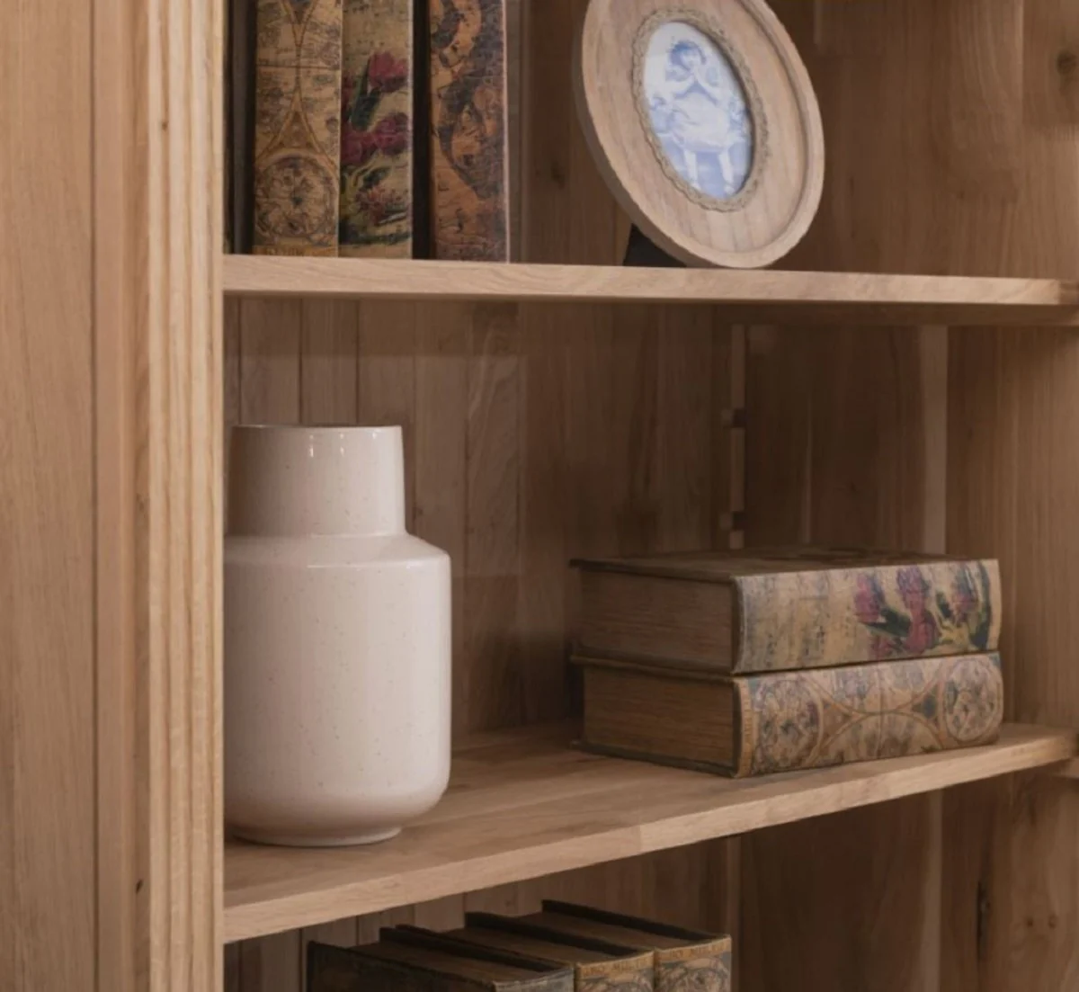 Casa Padrino armario de madera de roble de estilo campestre natural 223 x 51 x A. 228 cm - Muebles de madera maciza de estilo campestre