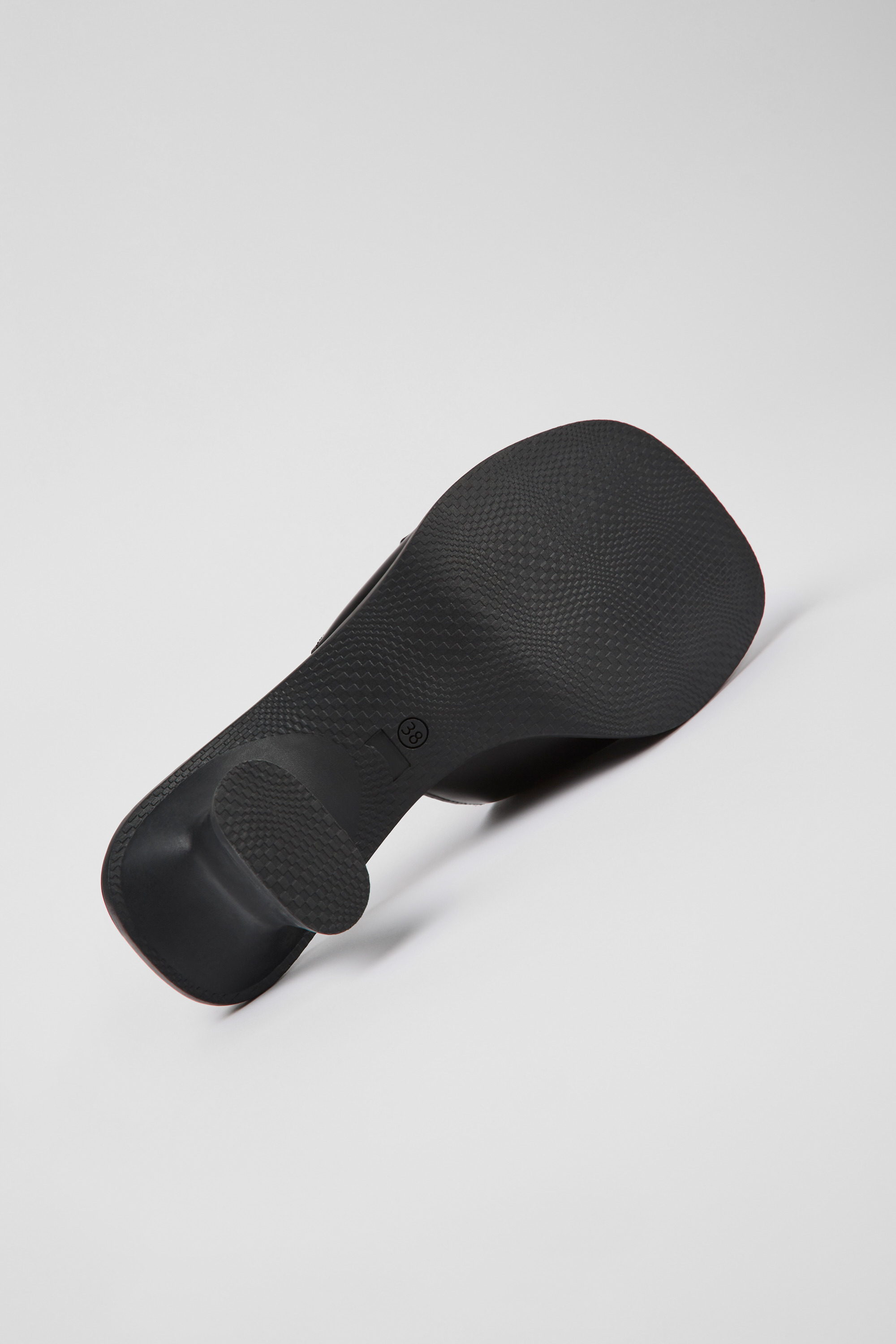 Dina - Black leather sandals for women