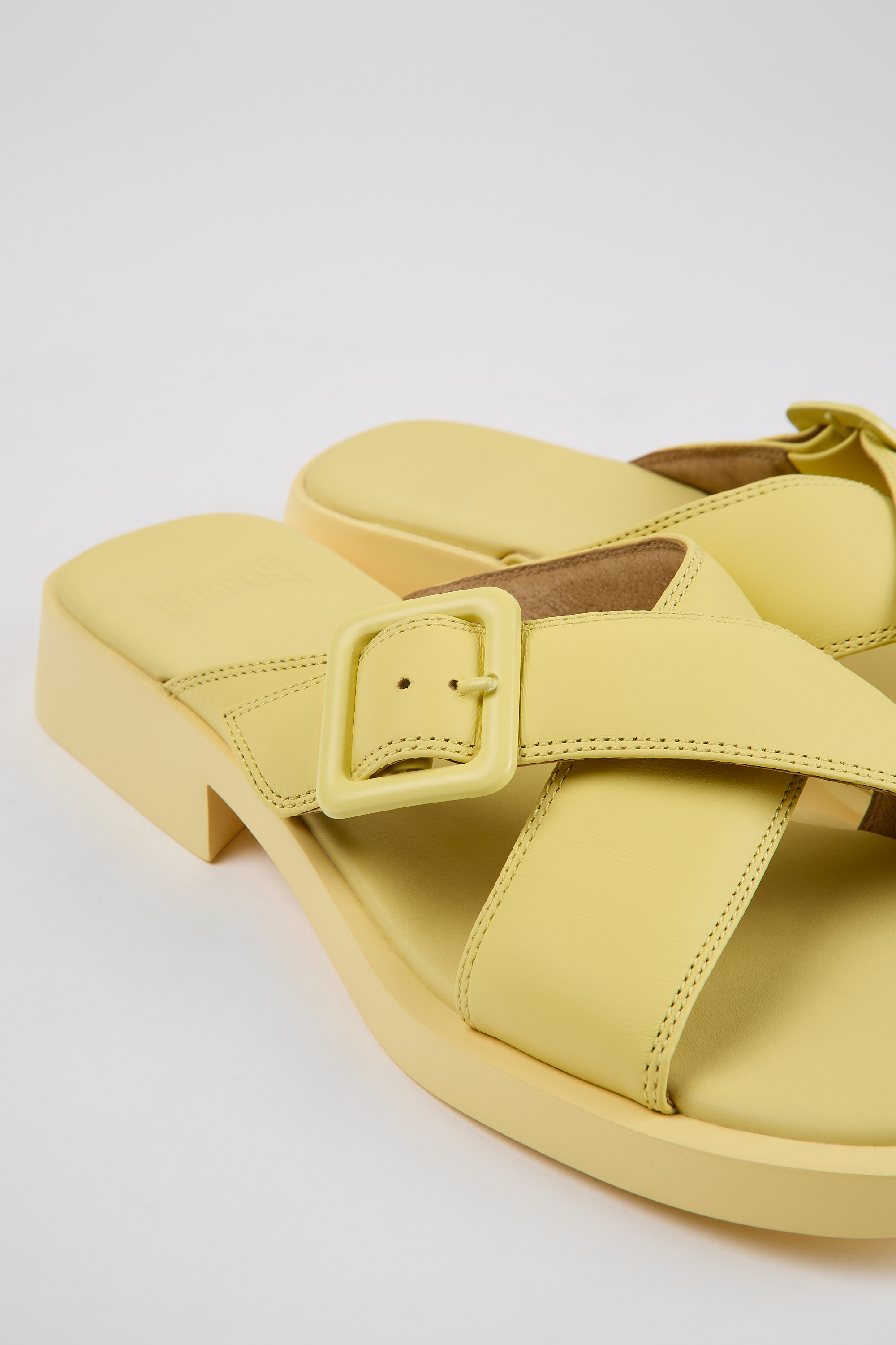 Dana - Yellow leather sandals for women
