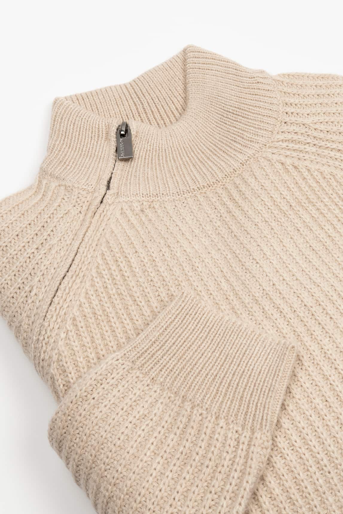 Rivera-spain Jersey Markup beige cuello chimenea