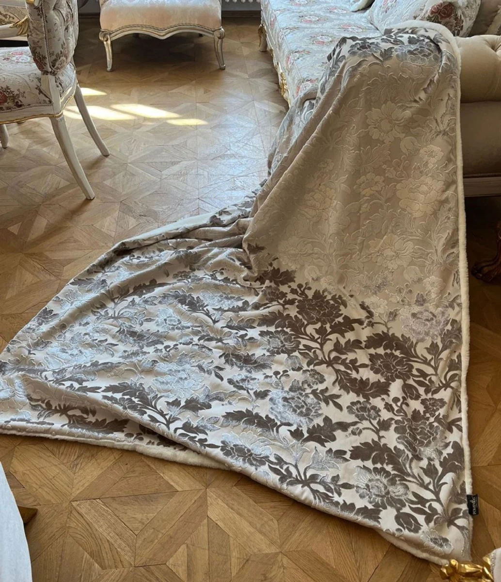 Manta de lujo Pomp??s de Casa Padrino crema patr¨®n de Harald Gl??ckler con un noble tejido de patr¨®n de ramo