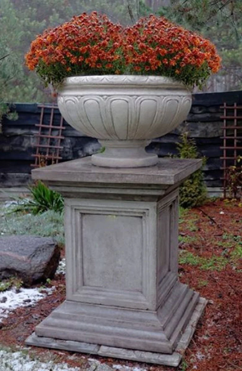 Casa Padrino Deco de Jardín Barroco Pedestal Gris 70 x 70 x H. 125 cm - Jardín Decoración Barroco