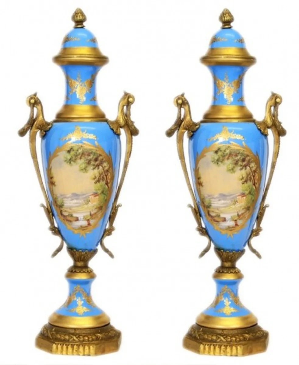 Casa Padrino Baroque Porcelain Cup Set Light Blue / Gold B20 H 58 cm (2 pieces) - Grand Decor - Hotel Decoration