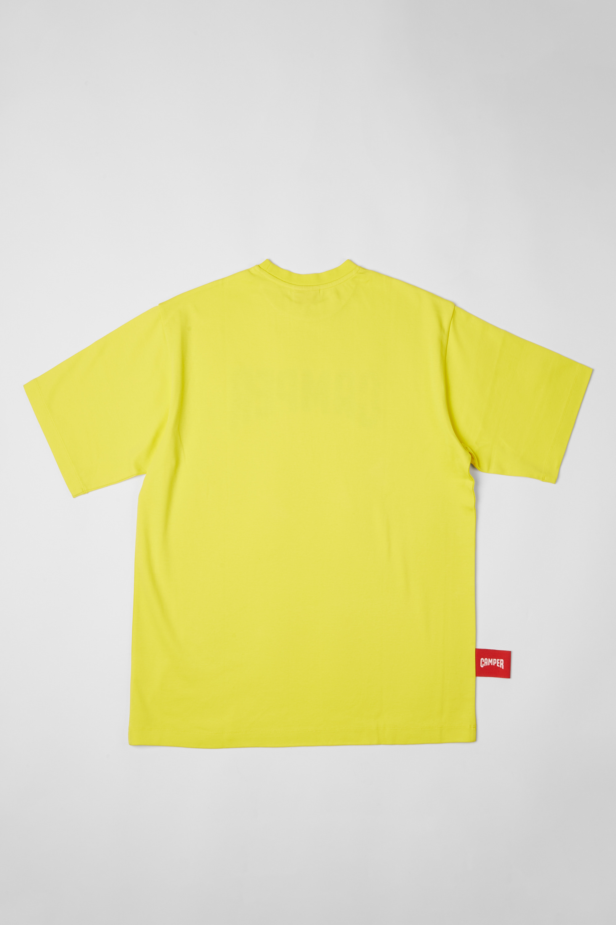 T-Shirt - Yellow unisex T-shirt with Camper logo