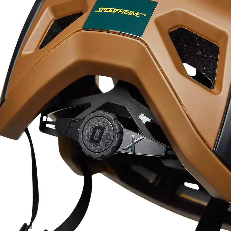 Speedframe Pro Blocked Helmet