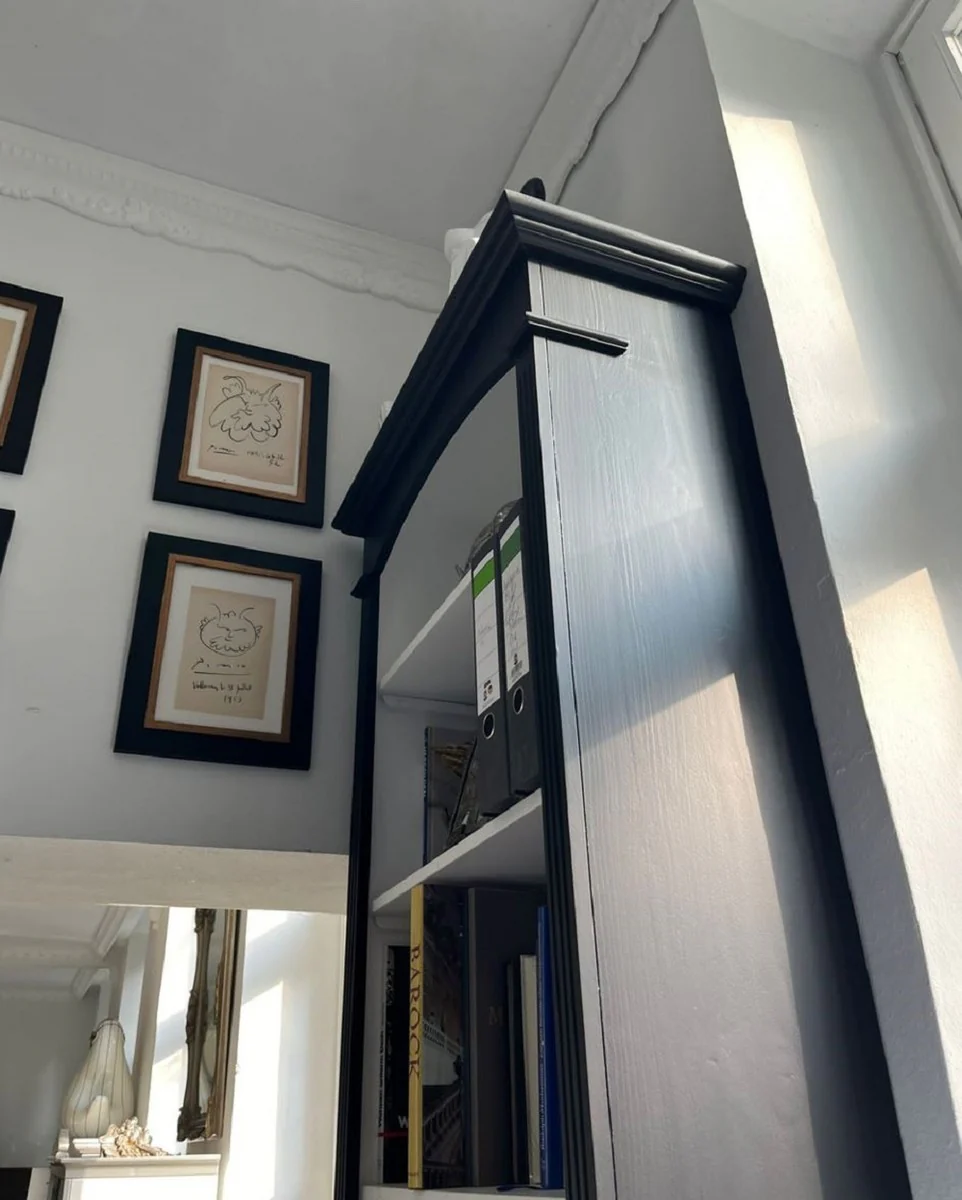 Casa Padrino armario de libros de estilo campestre negro / blanco A. 280 cm - Muebles de estilo campestre