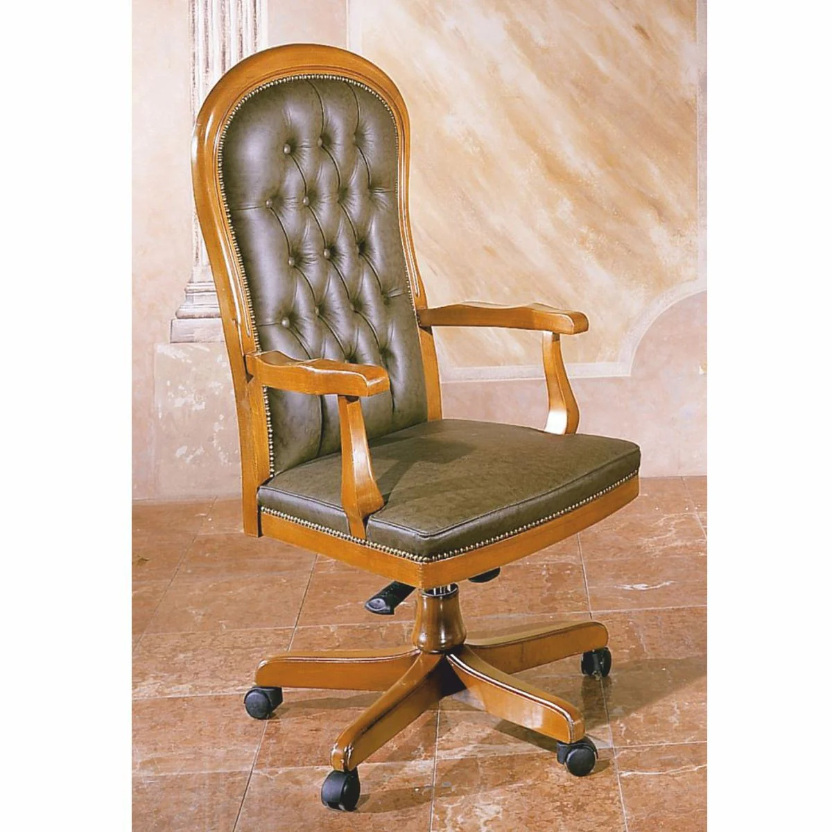 Casa Padrino silla de oficina Chesterfield de lujo verde vintage / marr¨®n 59 x 65 x A. 116 cm - Silla de escritorio ajustable en altura con cuero aut¨¦ntico - Calidad de lujo - Hecho en Italia