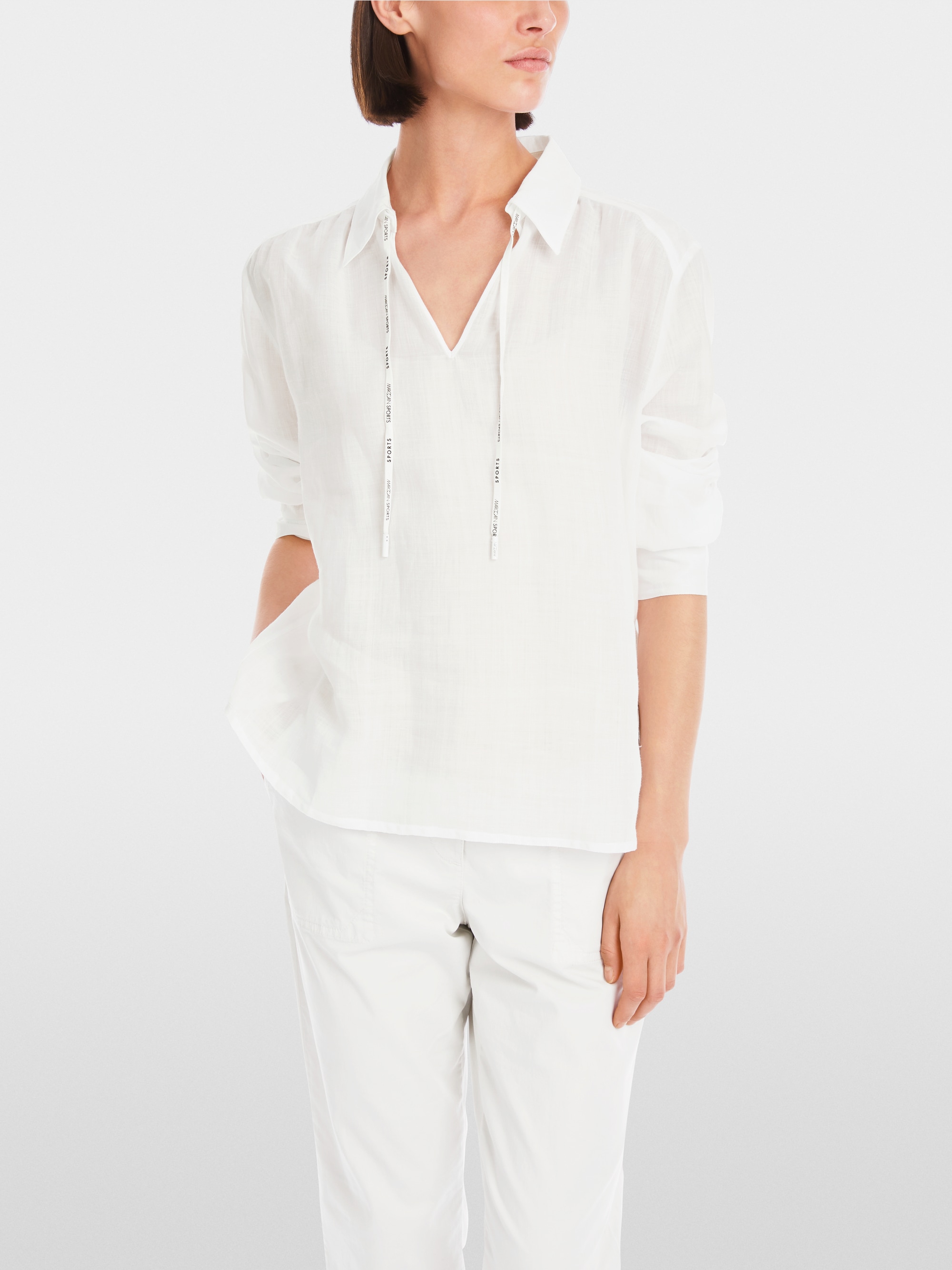 Marc-Cain Slip-on blouse made of delicate ramie