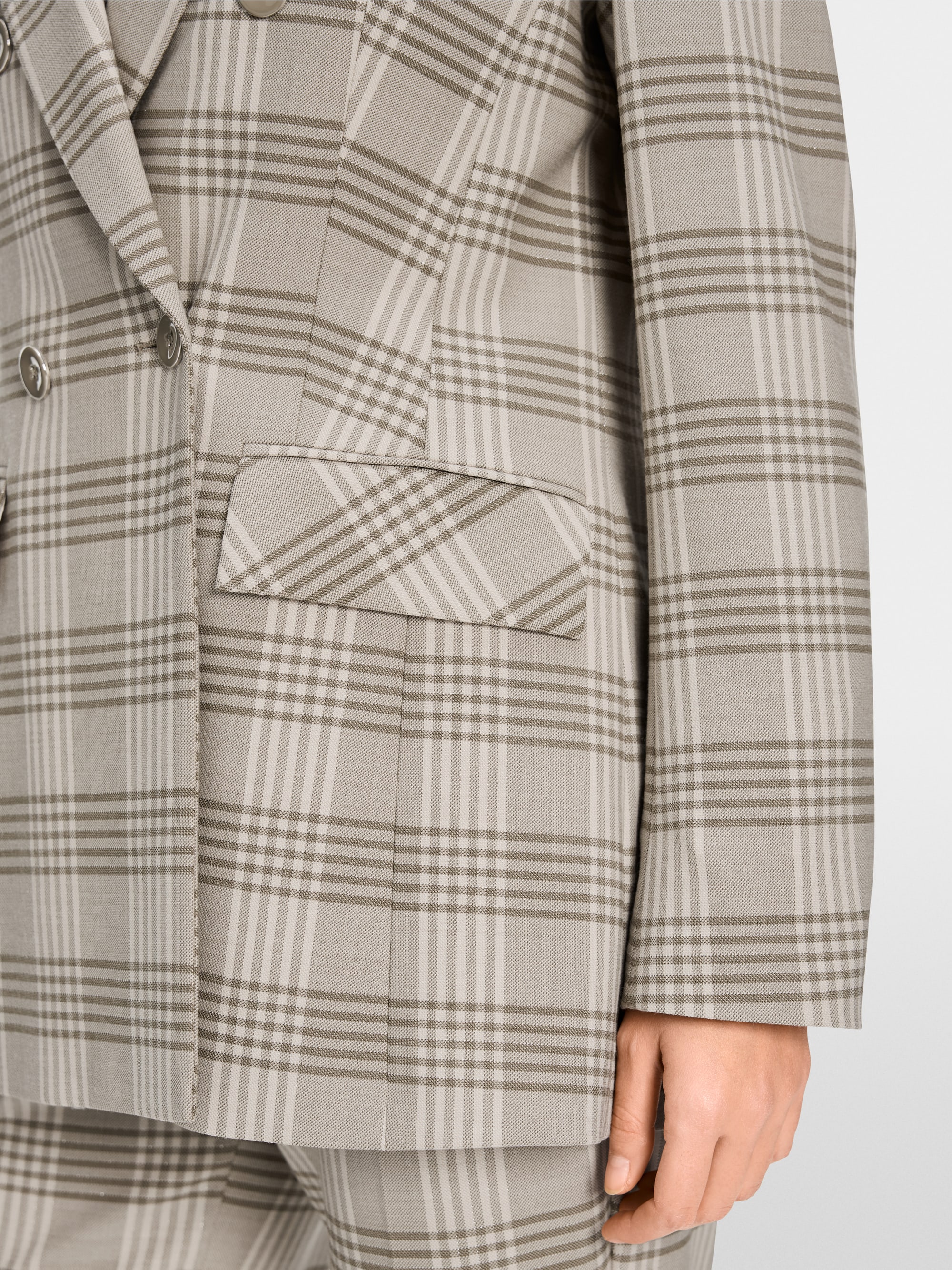 Marc-Cain Blazer in shimmering plaid pattern