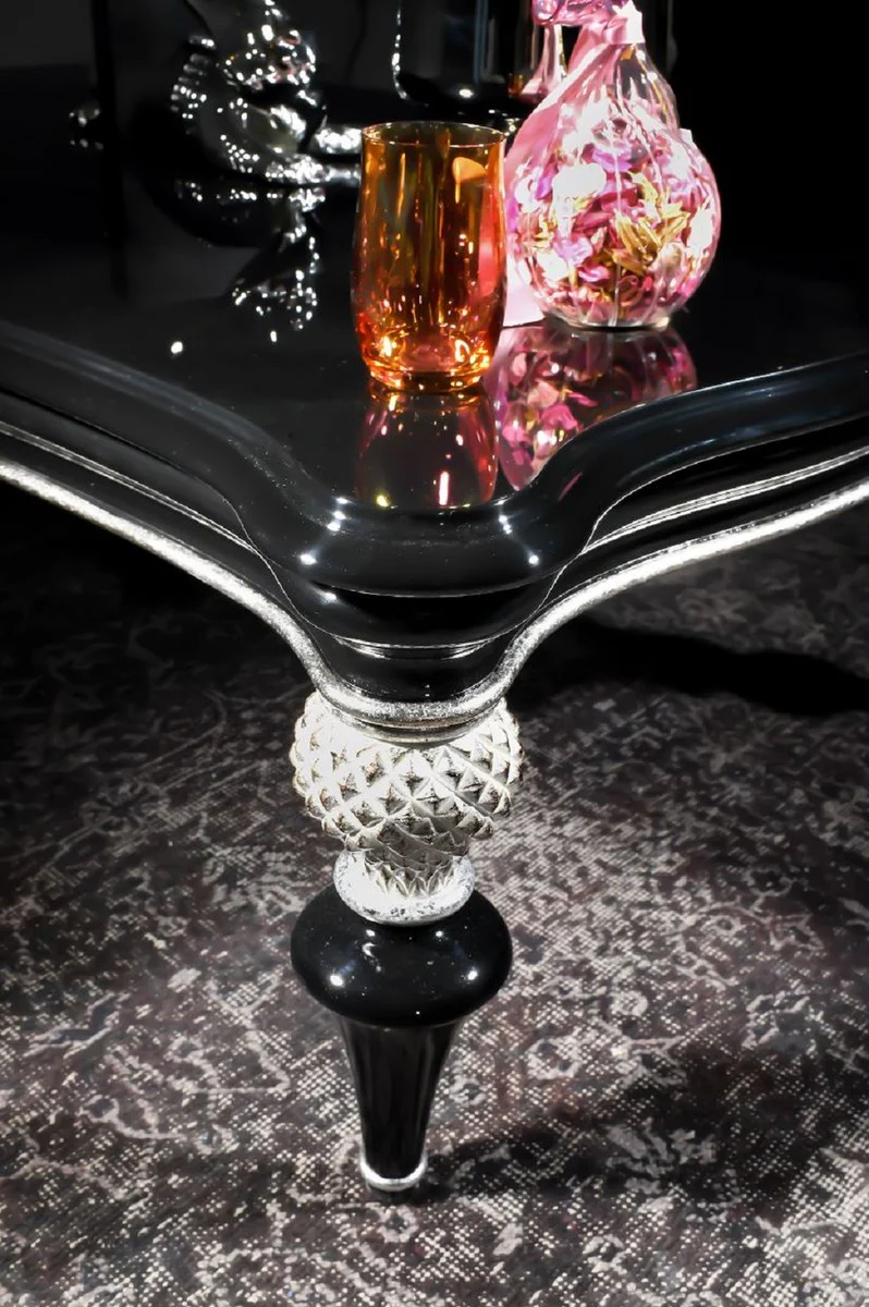 Casa Padrino mesa de centro barroco de lujo negro / plata - Mesa de sal¨®n de madera maciza hecha a mano en estilo barroco - Muebles de sal¨®n barrocos