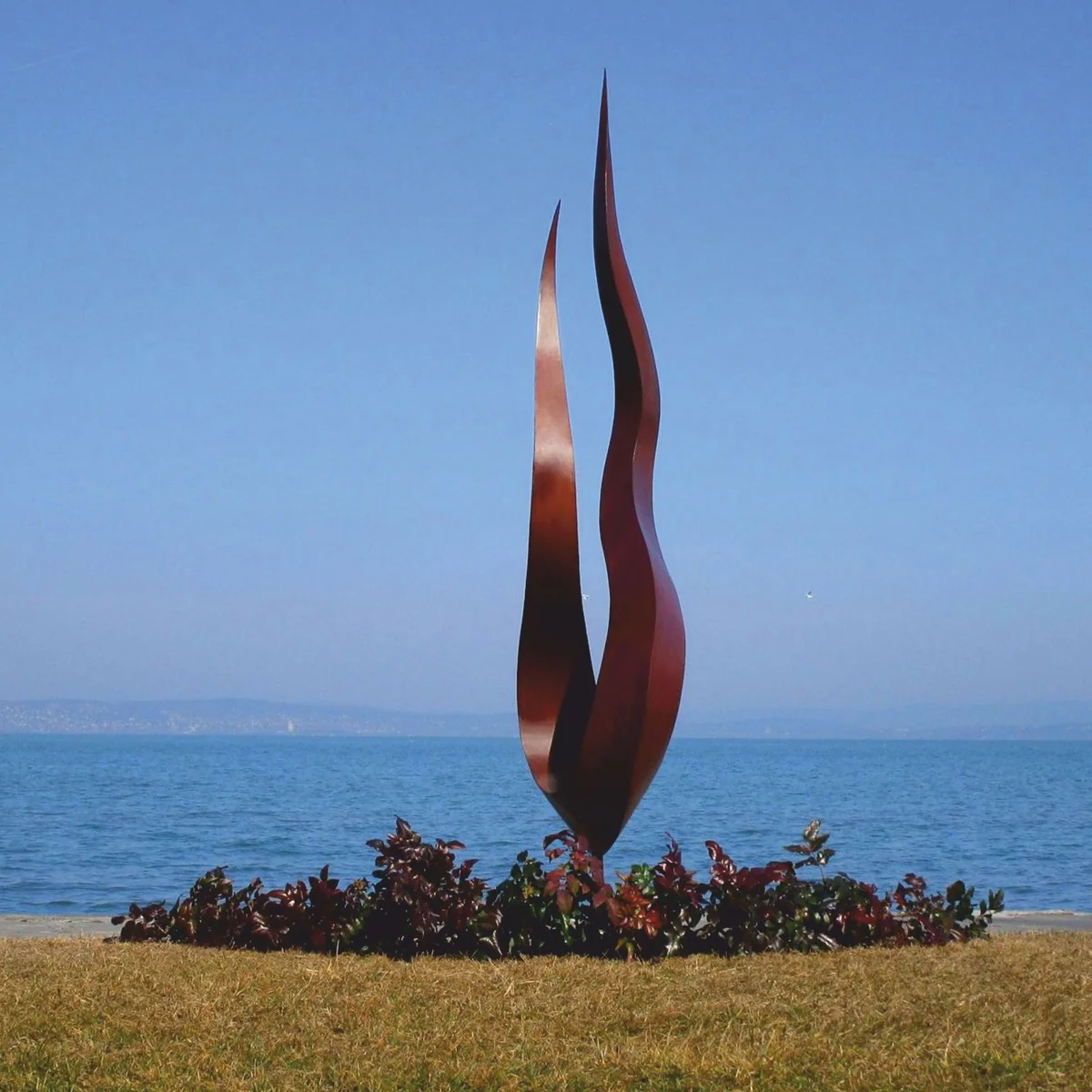 Casa Padrino escultura decorativa de jard¨ªn de acero de lujo llama ¨®xido A. 210 cm