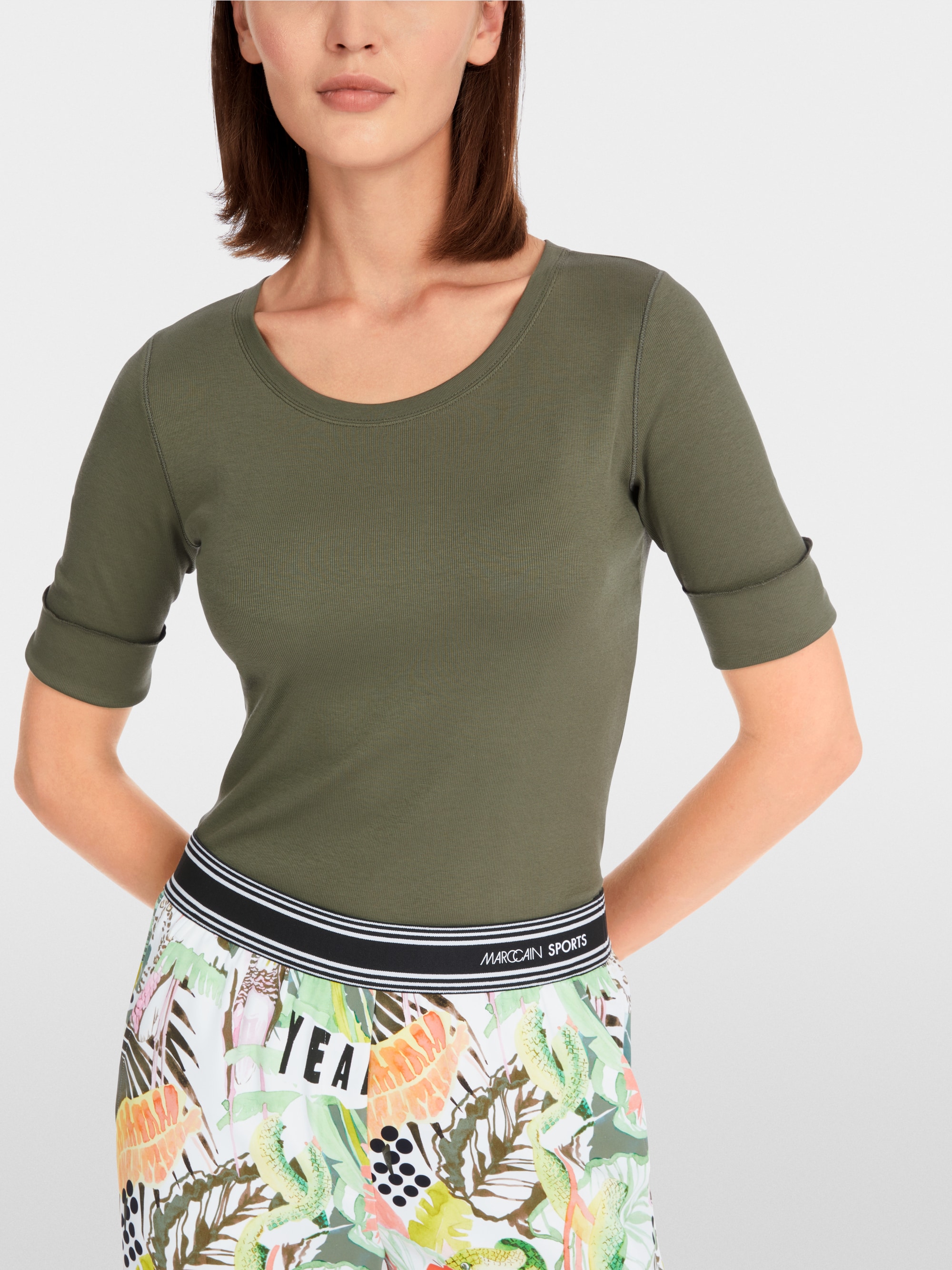 Marc-Cain Solid T-shirt in stretchy cotton rib