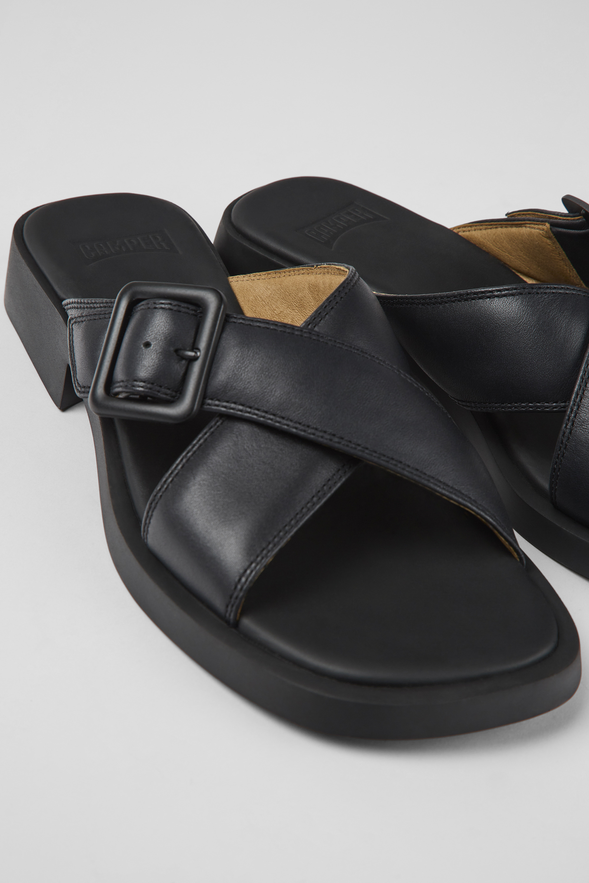 Dana - Black leather sandals for women