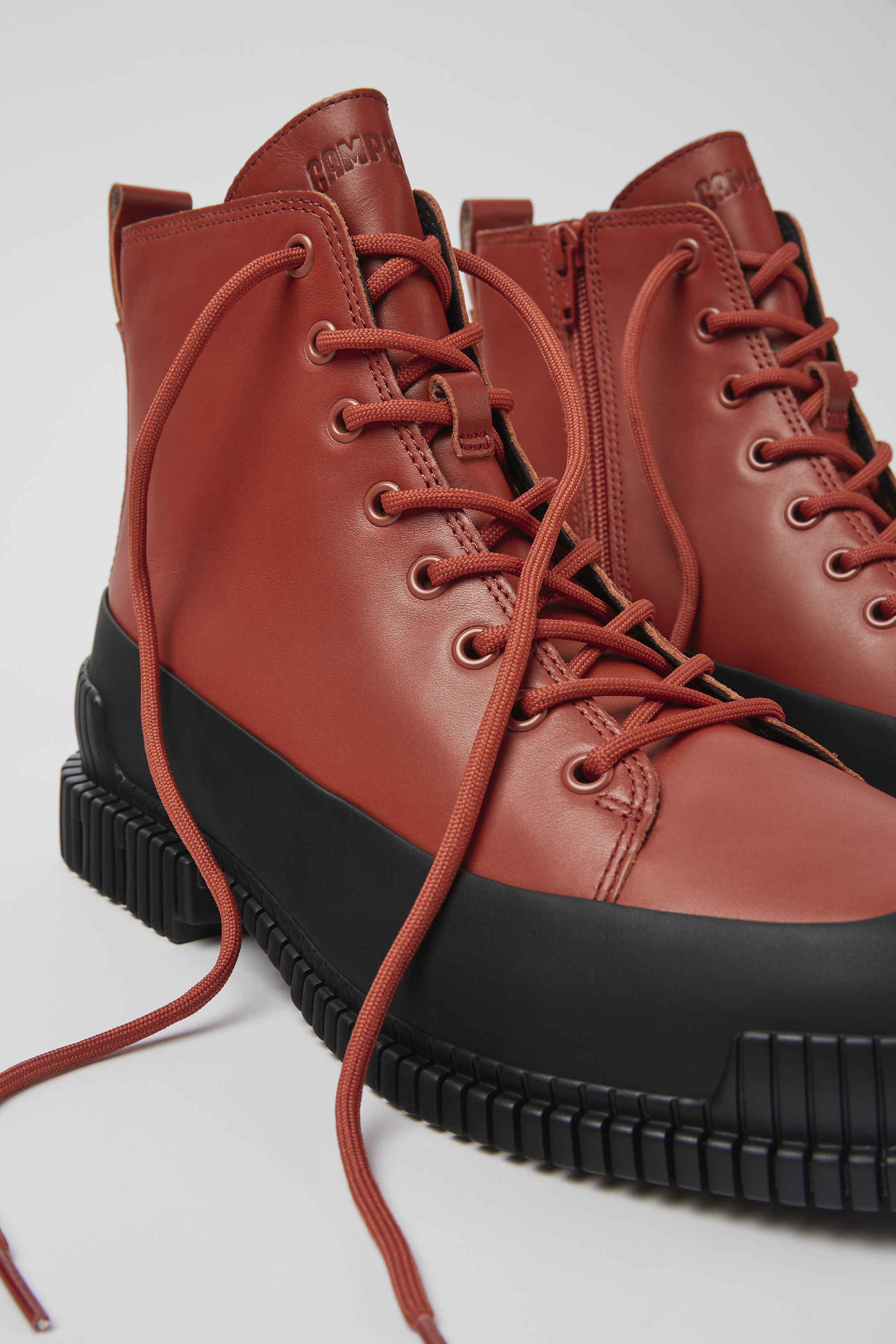 Pix - Brown and black leather lace-up boots for men