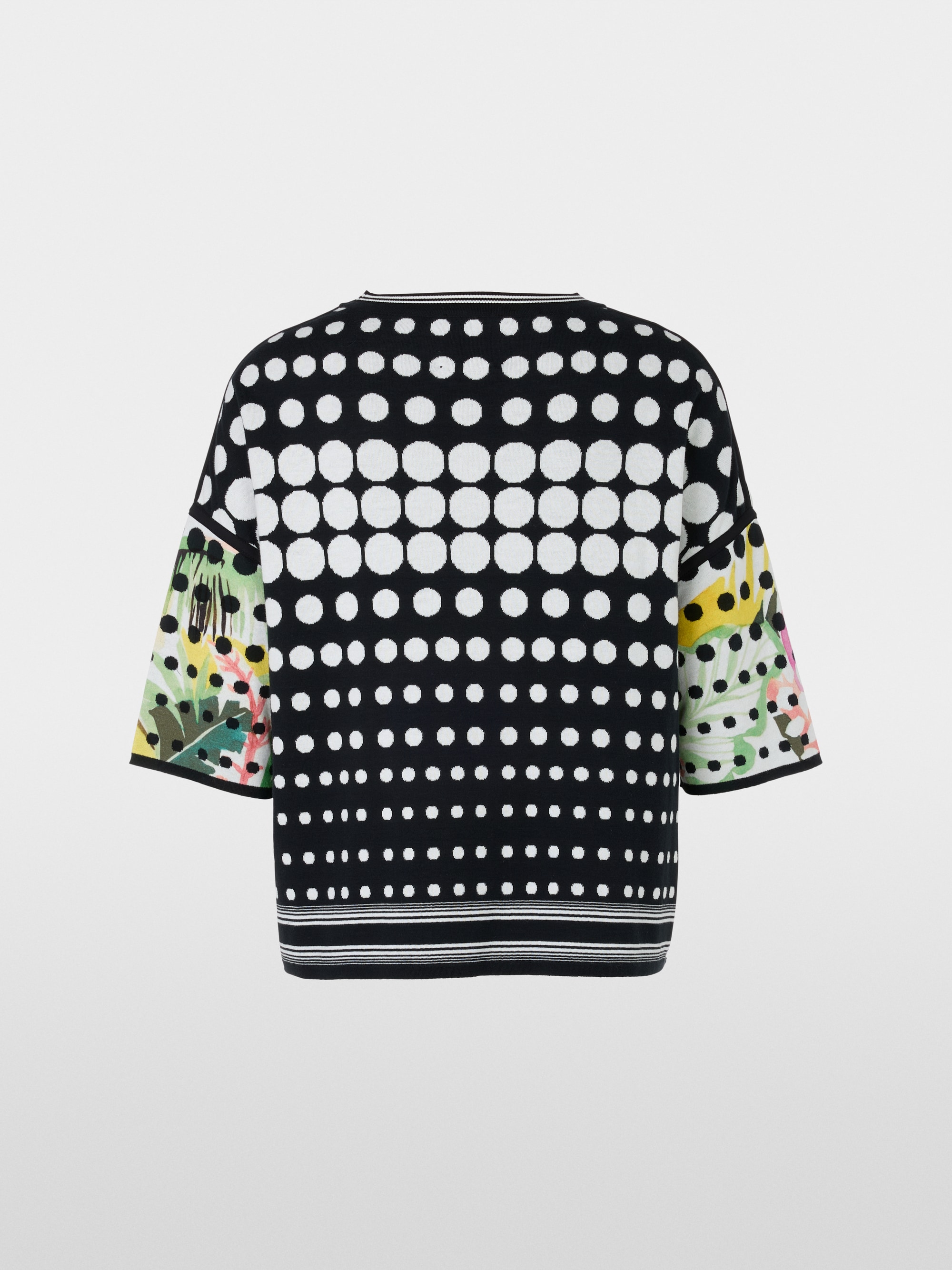 Marc-Cain Knitted in Germany short-sleeve sweater