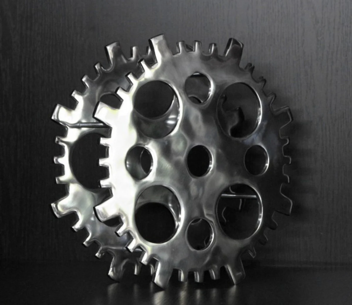 Casa Padrino designer wine rack made ??of polished aluminum for 4 bottles round H 40 cm, W 40 cm, D 14 cm - bottle holder - bottle shelf Gear Copper