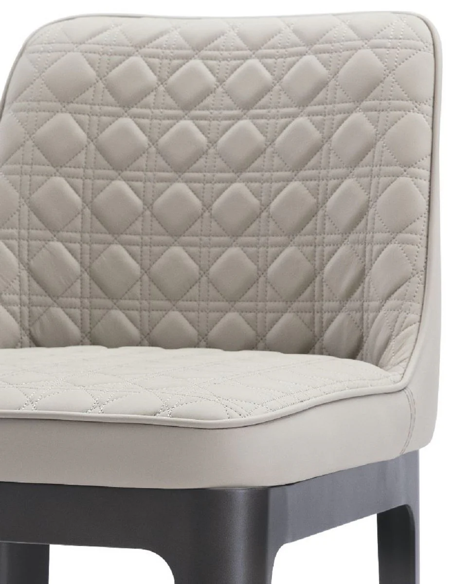 Casa Padrino taburete de bar de lujo beige / gris mate 40 x 50 x A. 100 cm - Taburete de bar de cuero genuina con estructura de acero inoxidable con revestimiento en polvo - Muebles de bar de lujo