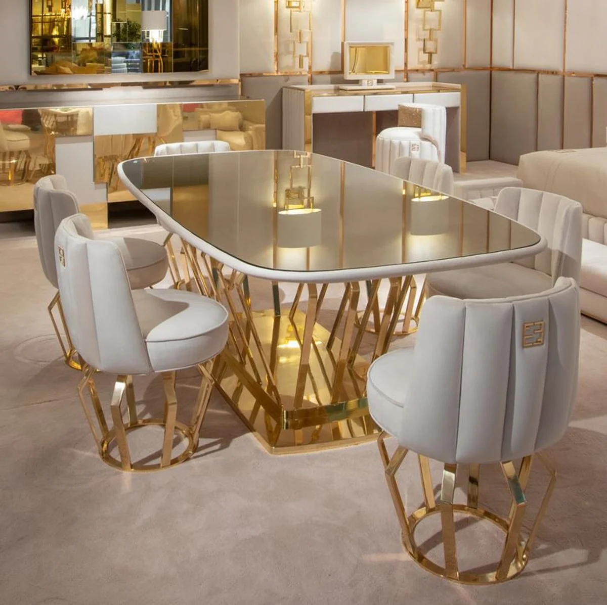 Casa Padrino conjunto de comedor de dise?o de lujo marfil / oro - 1 Mesa de Comedor y 6 Sillas de Comedor - Muebles de comedor de dise?o de lujo - Muebles de Hotel - Calidad de Lujo - Hecho en Italia