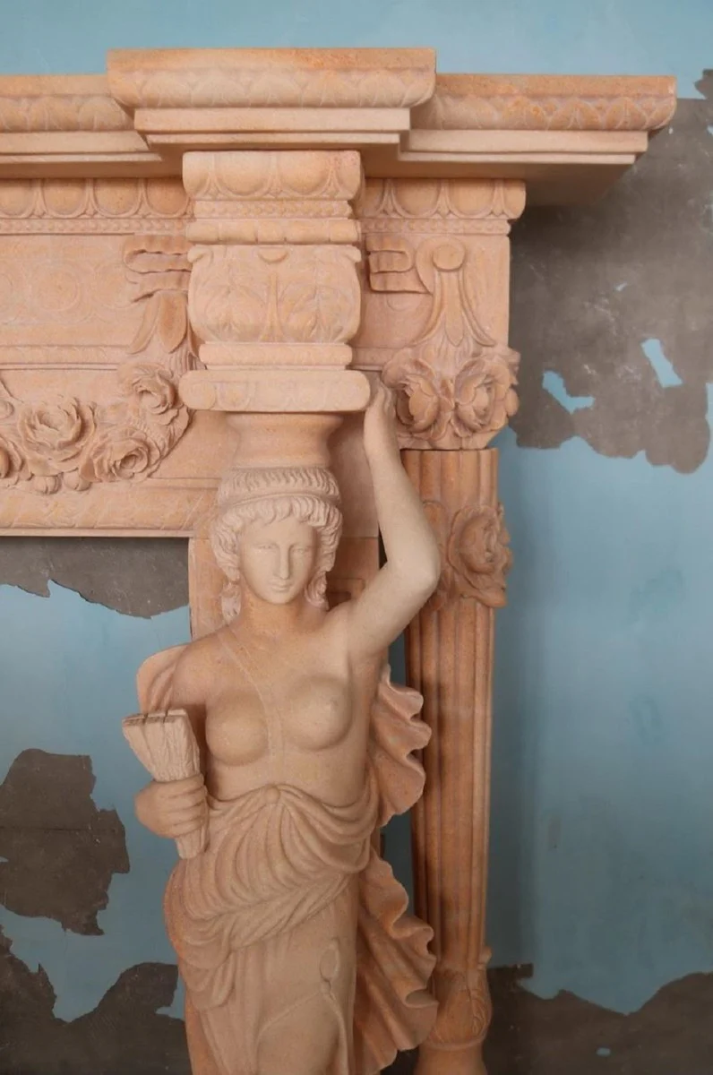 Casa Padrino marco de chimenea de m¨¢rmol barroco de lujo beige 200 x A. 150 cm